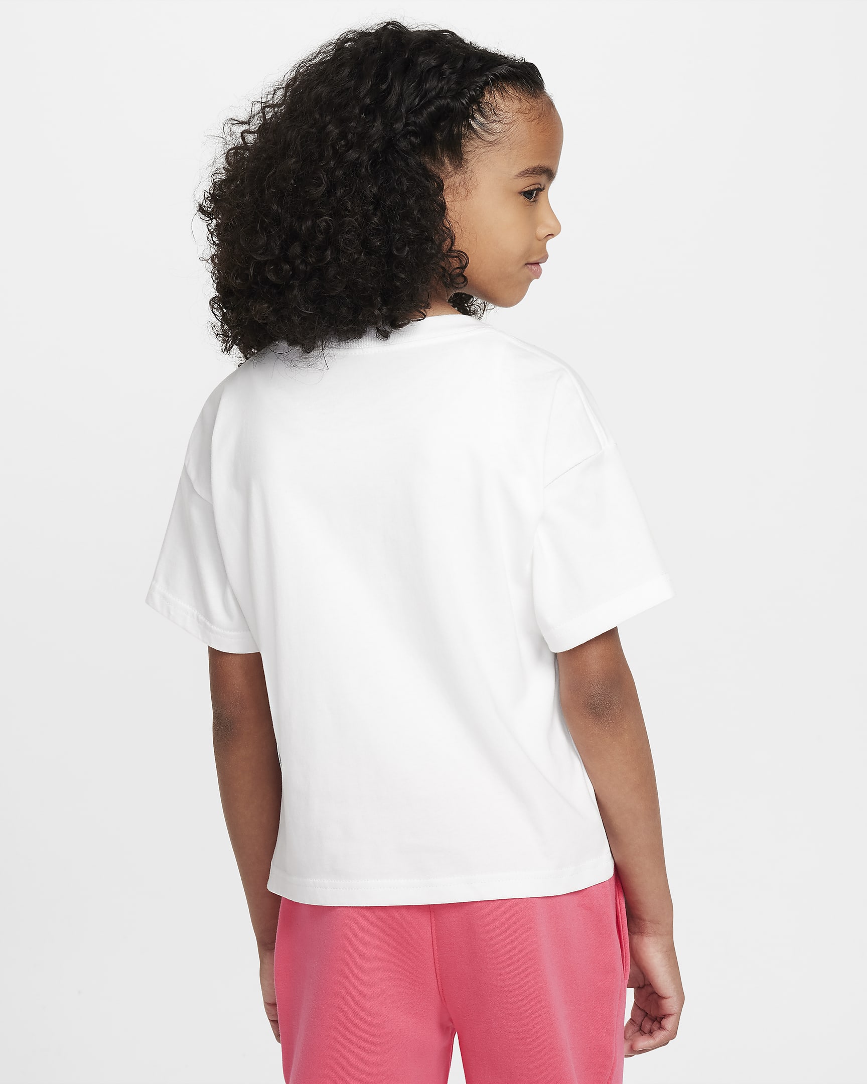 Nike Sportswear Older Kids' (Girls') T-Shirt - White