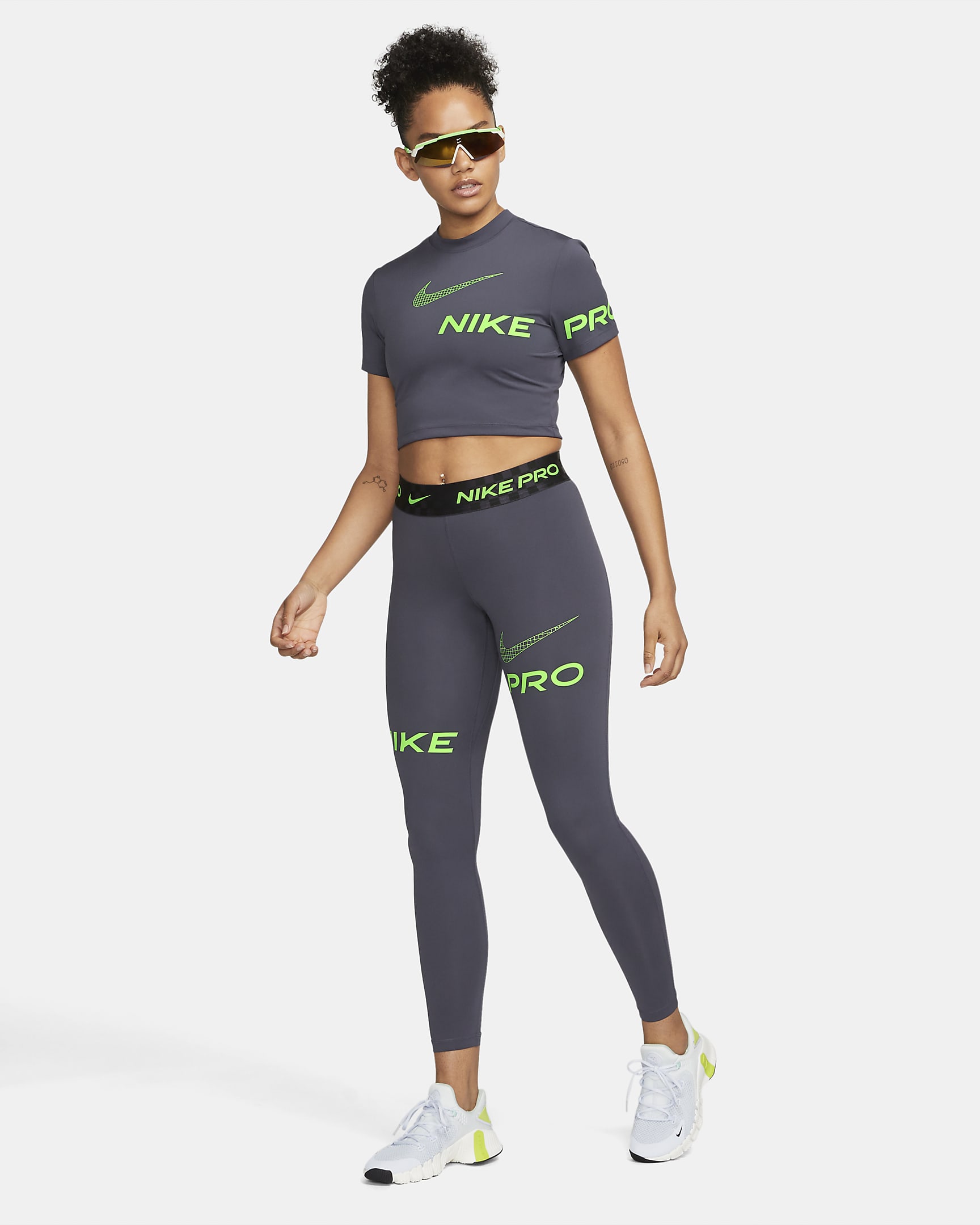 haut training nike femme