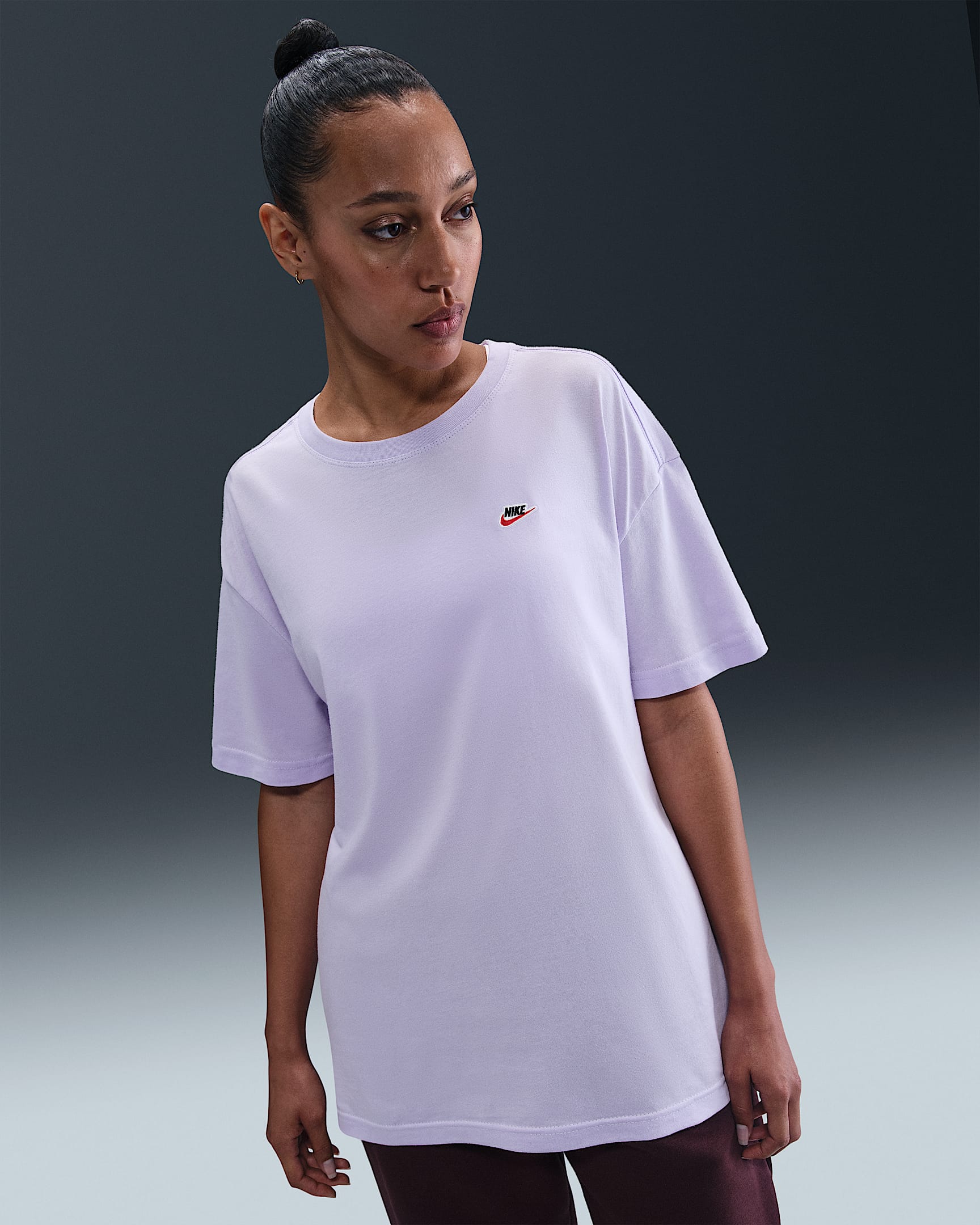 Nike Sportswear Women's T-shirt - Violet Mist