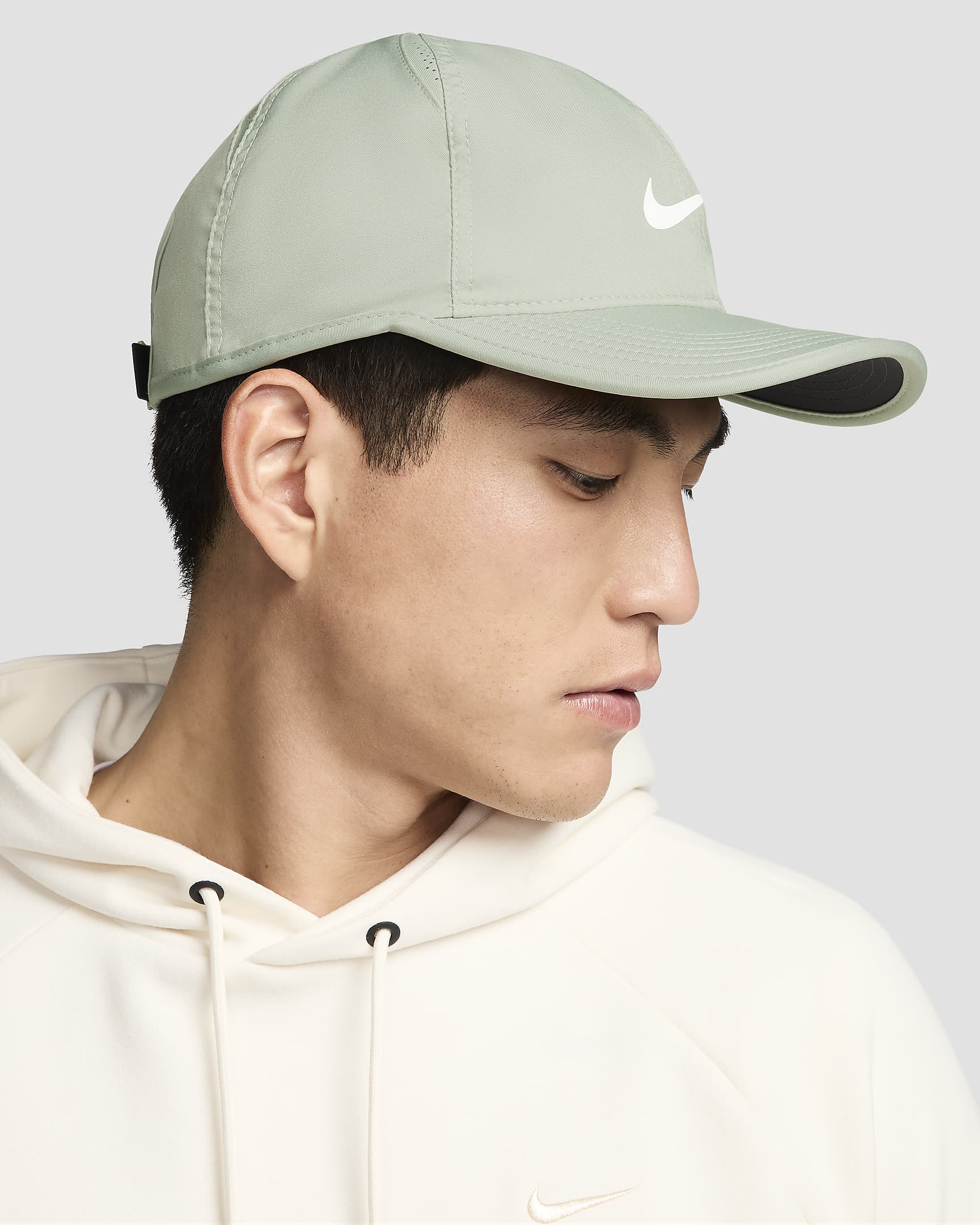 Nike Dri-FIT Club Unstructured Featherlight Cap - Jade Horizon/White