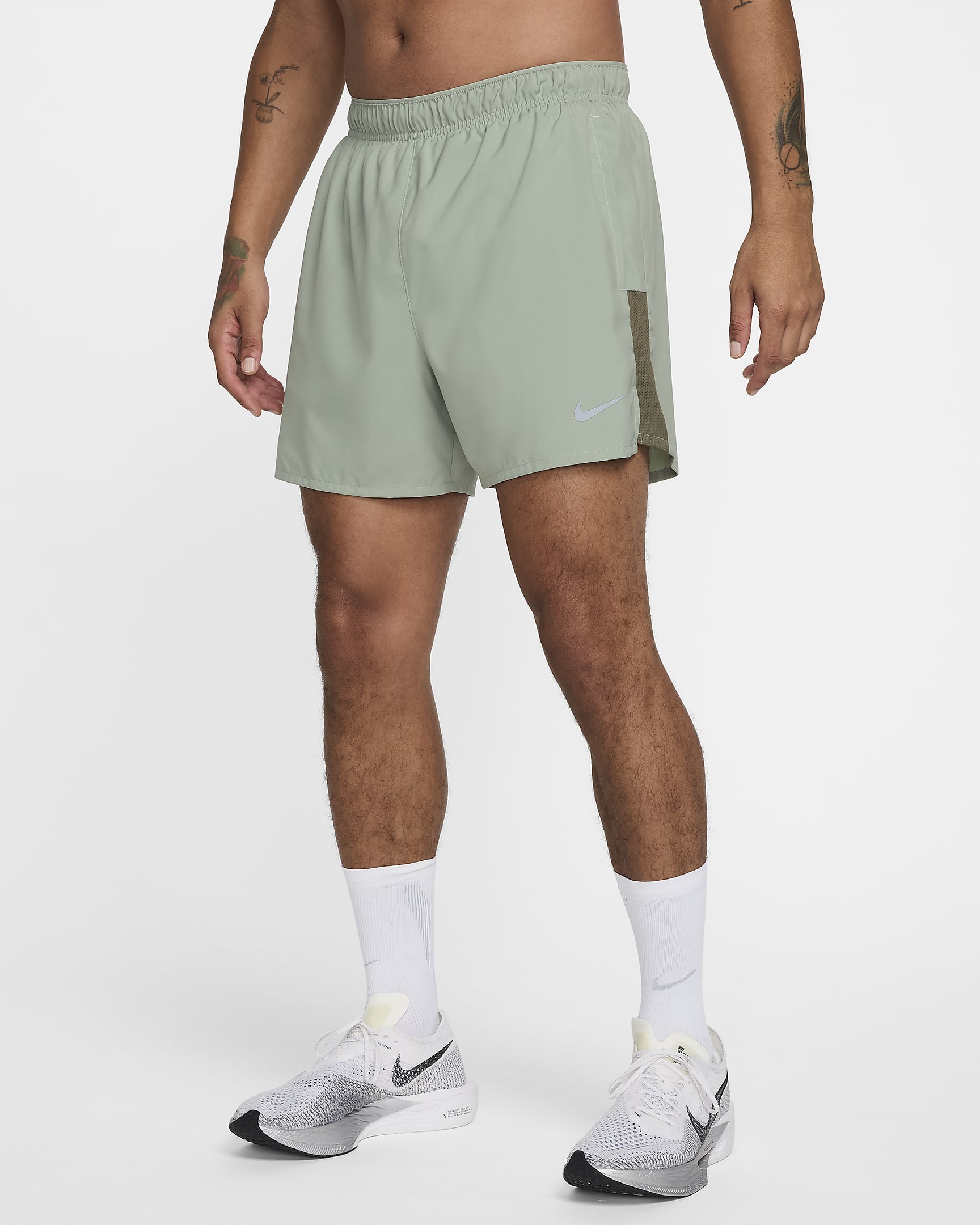 Nike Challenger Men's Dri-FIT 13cm (approx.) Brief-lined Running Shorts - Jade Horizon/Medium Olive/Black