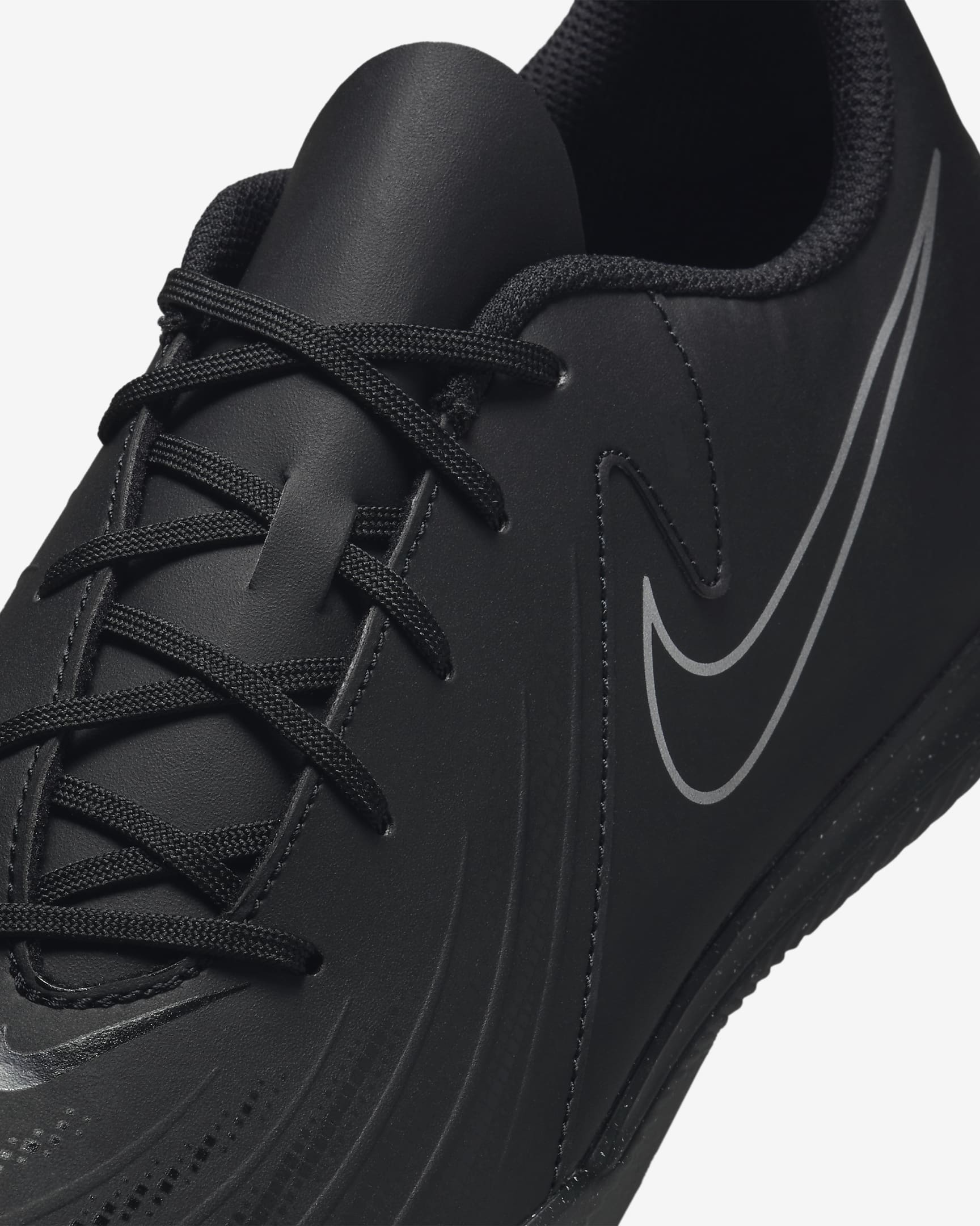 Nike Phantom GX 2 Club IC Low-Top Football Shoes - Black/Black