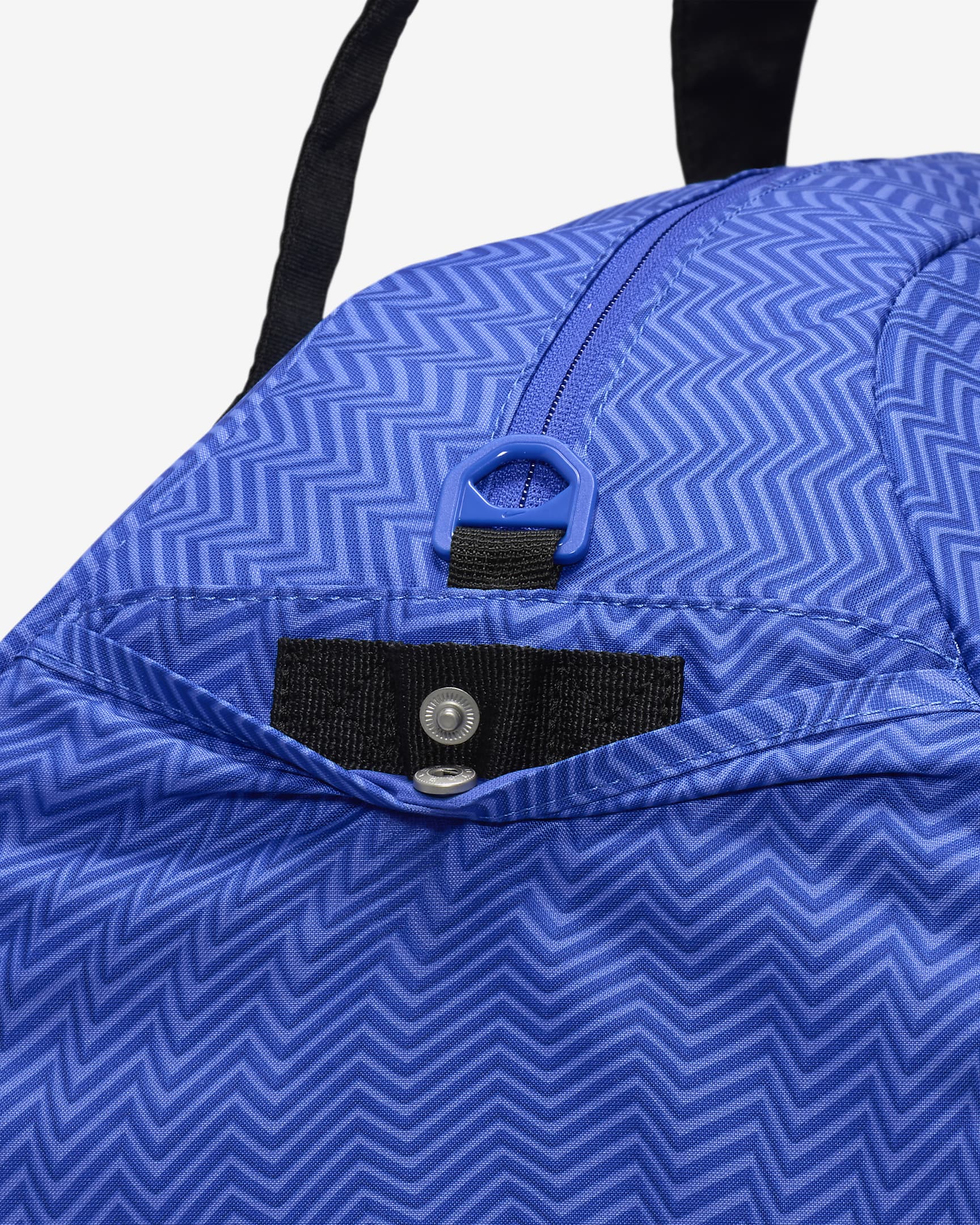 Nike Gym Club Women's Duffel Bag (24L). Nike CA