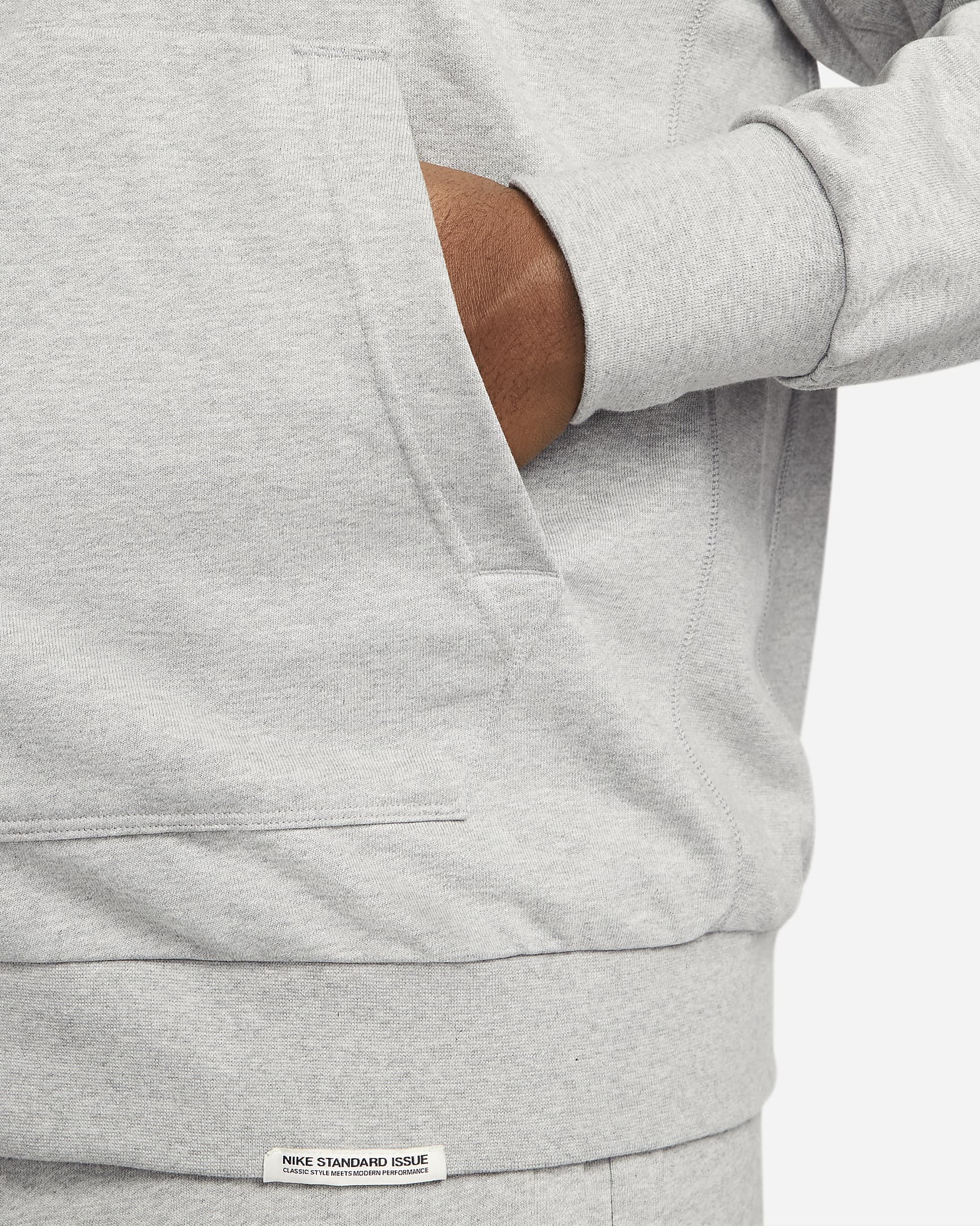 Nike Standard Issue Men's DriFIT FullZip Basketball Hoodie. Nike UK