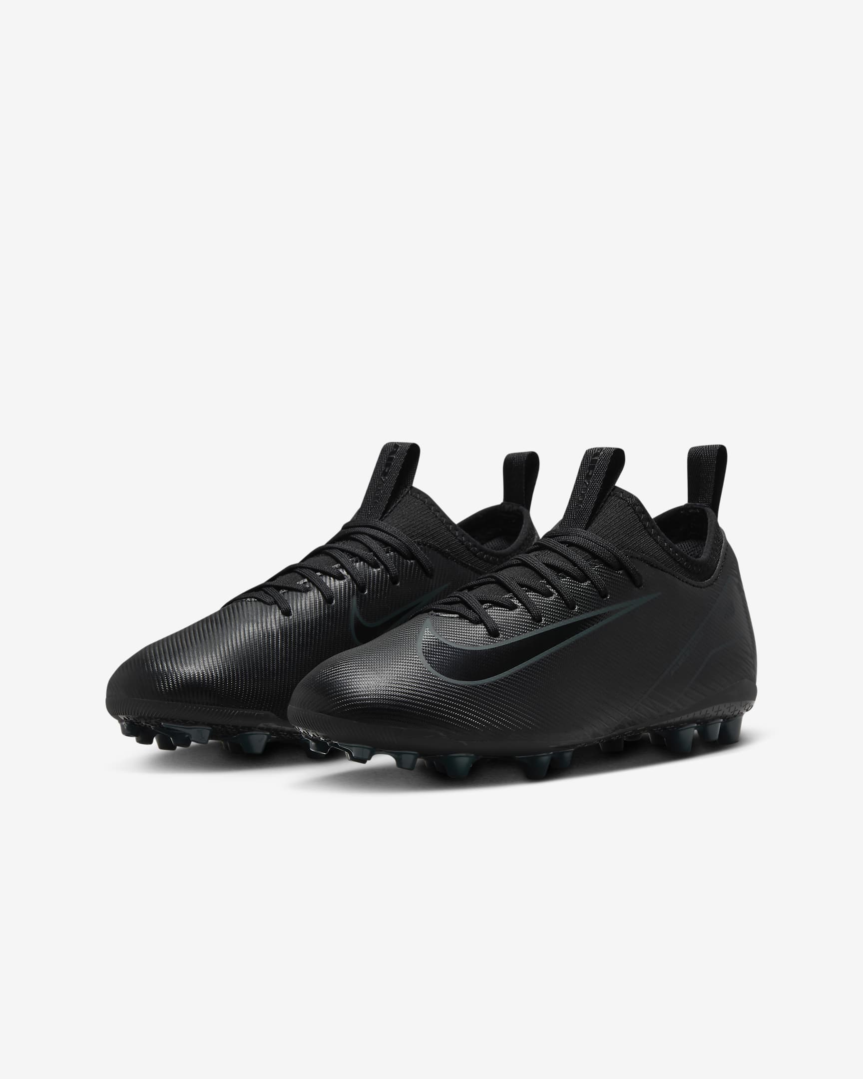 Nike Jr. Mercurial Vapor 16 Academy low top voetbalschoenen voor kleuters/kids (kunstgras) - Zwart/Deep Jungle/Zwart