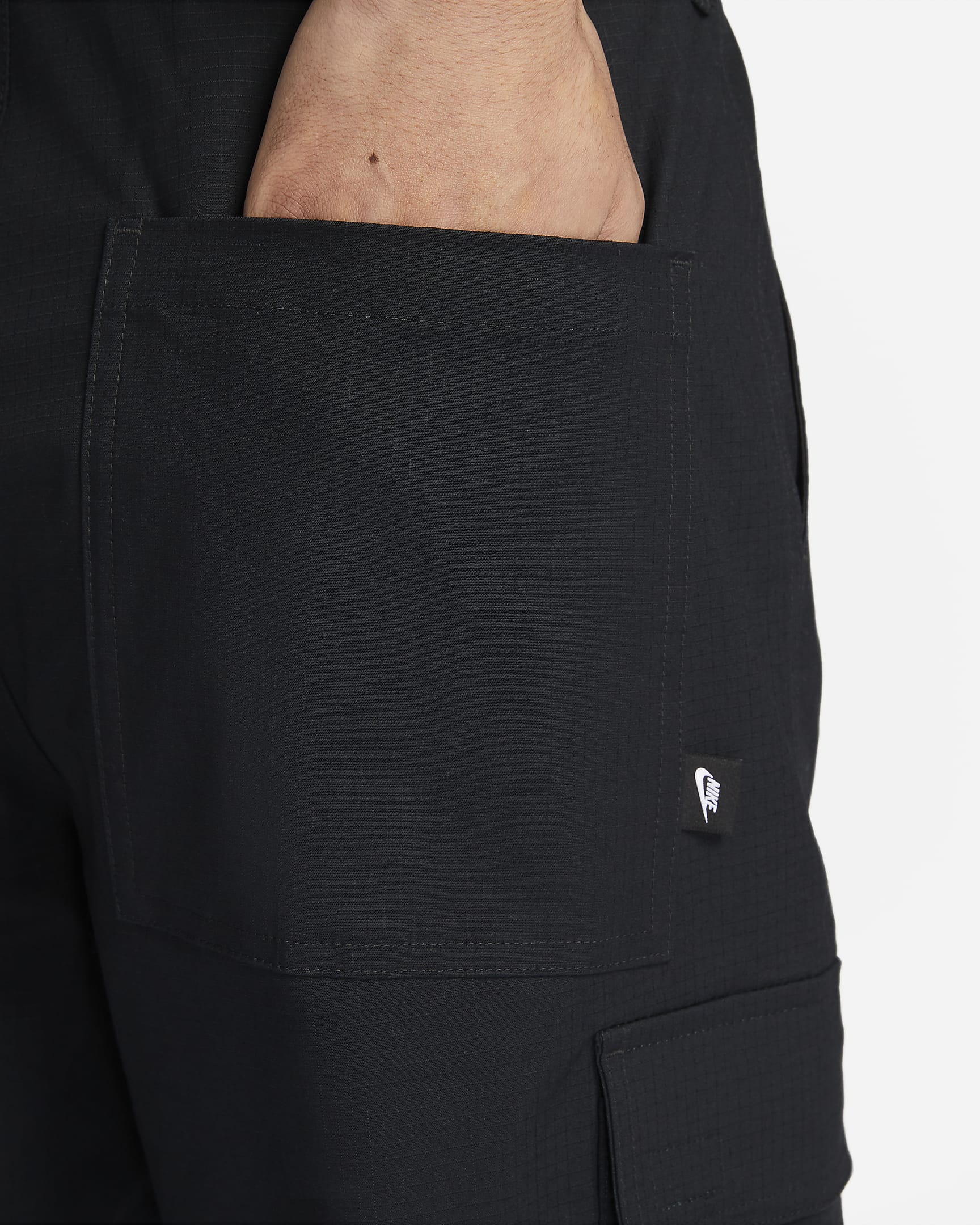 Nike Club Men's Cargo Trousers - Black/Black