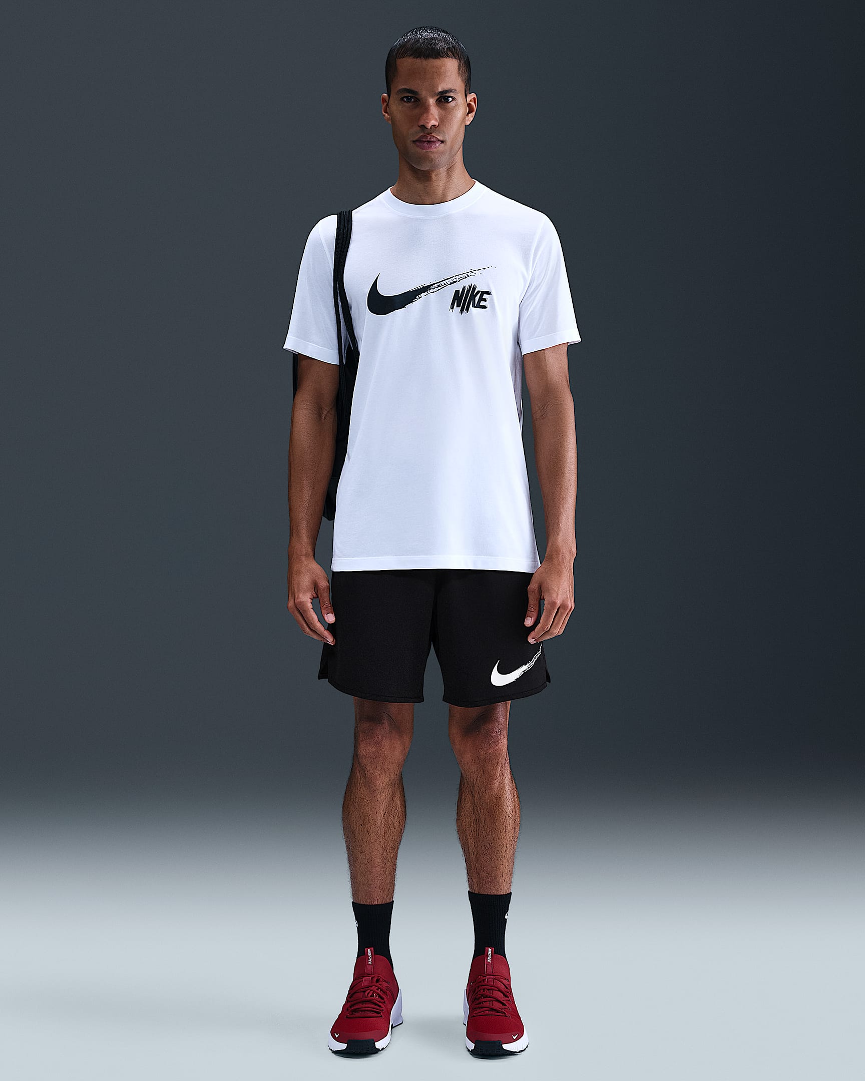 Pánské 18cm univerzální kraťasy Nike Totality Dri-FIT bez podšívky - Černá/Bílá