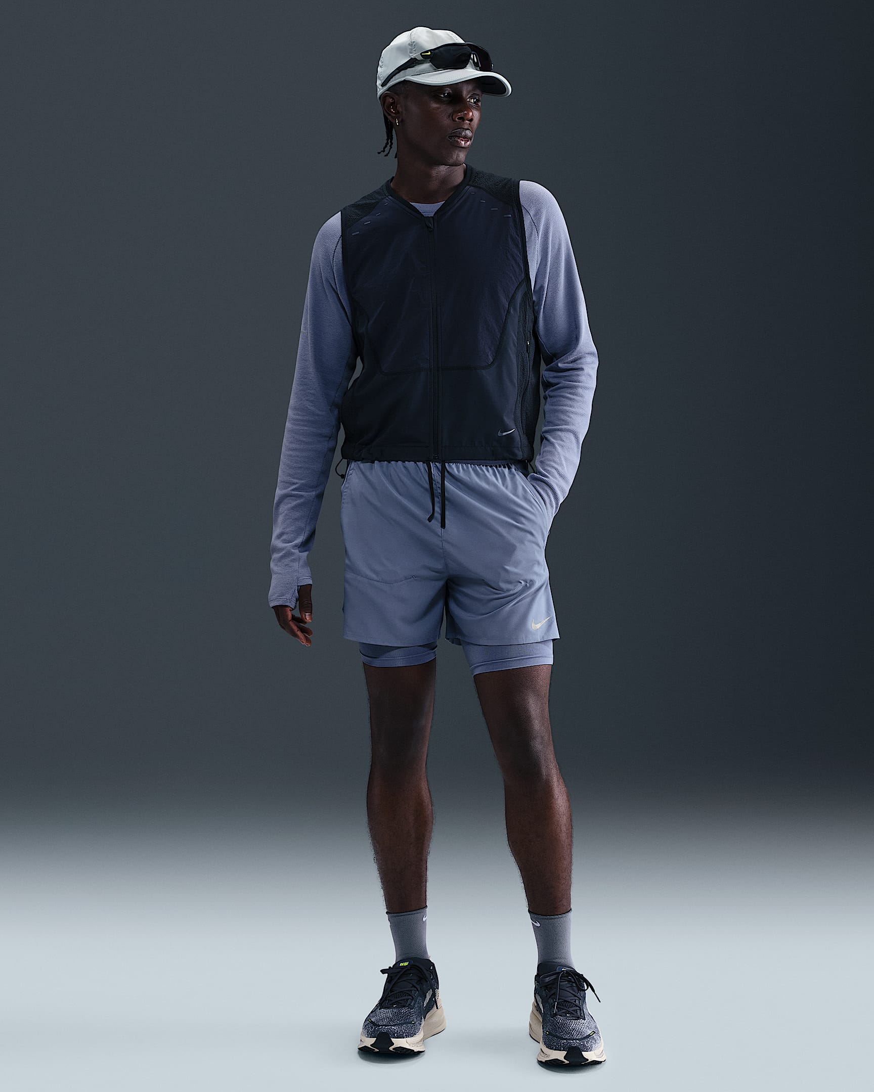 Nike Stride Men's Dri-FIT 13cm (approx.)Hybrid Running Shorts - World Indigo/World Indigo/Black
