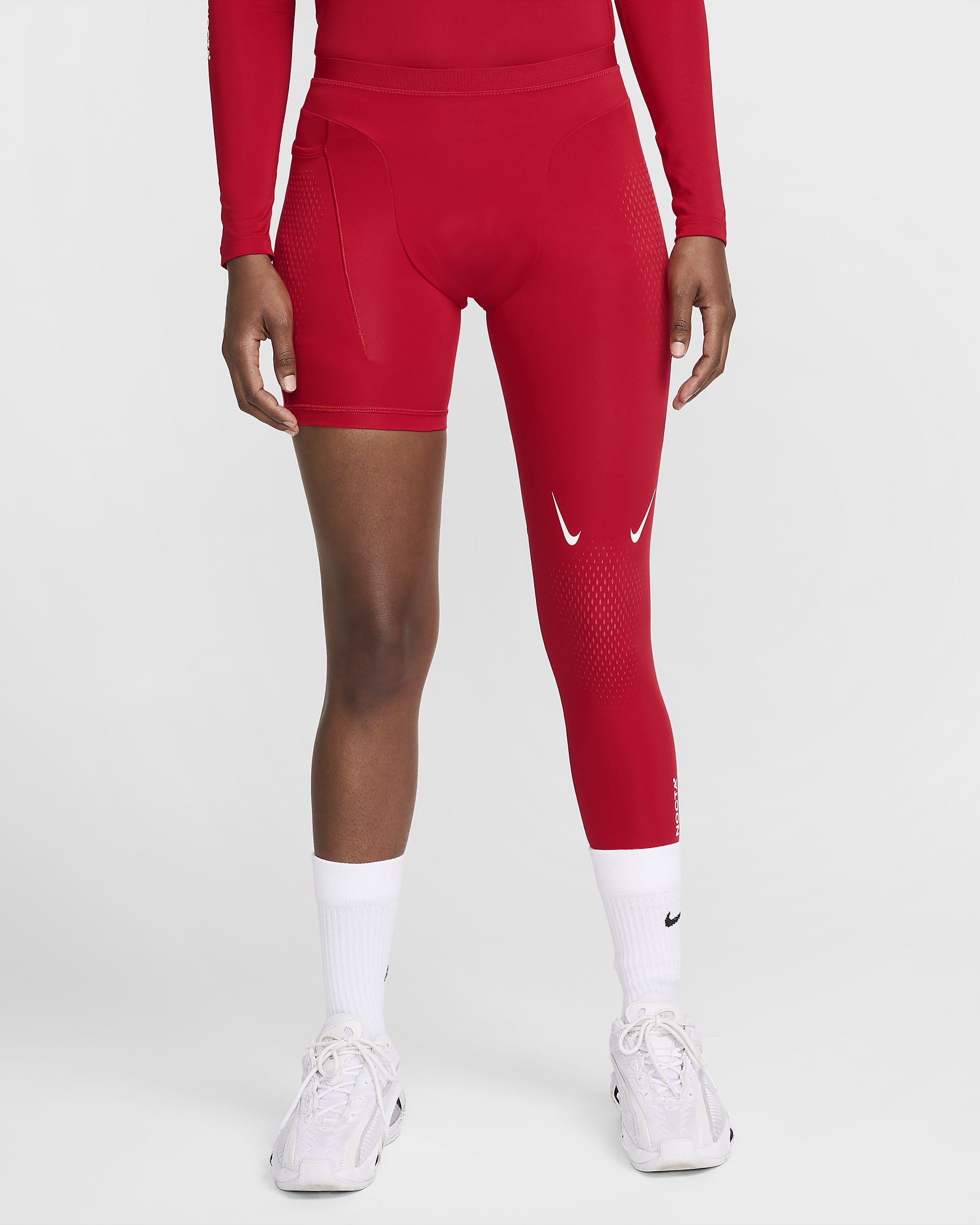 NOCTA Single-Leg-Basketball-Tights für Herren (links) - University Red/Weiß