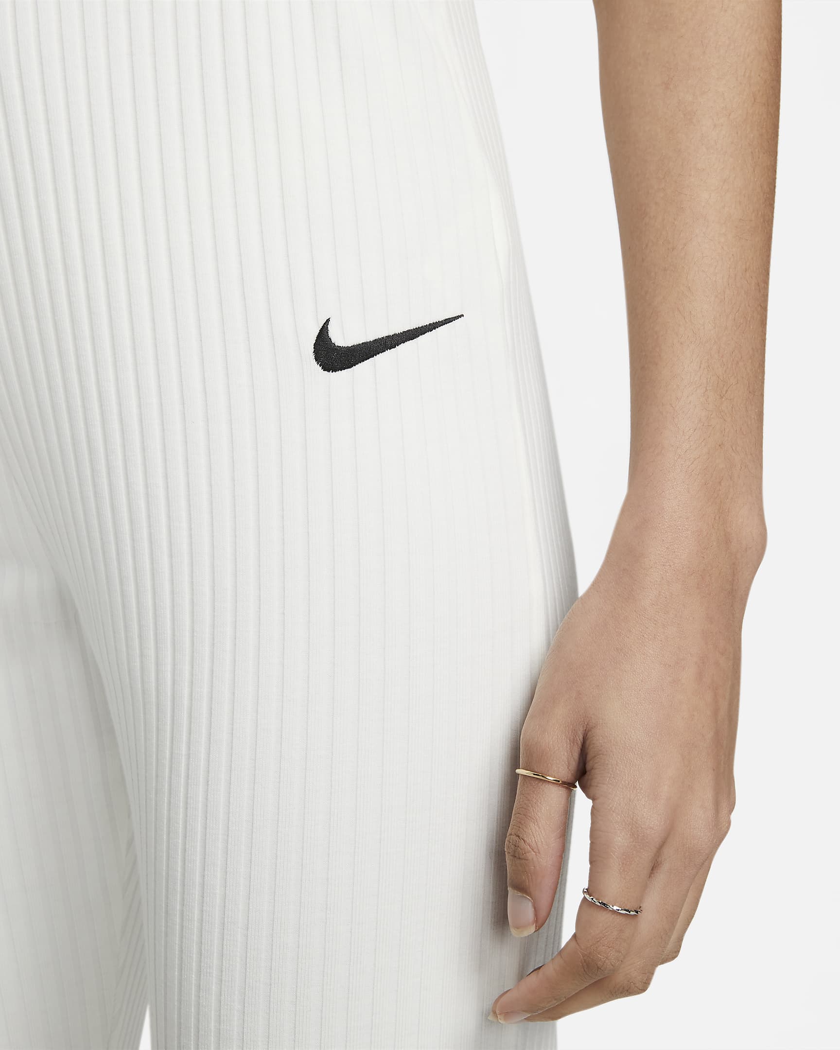 Nike Sportswear Women's HighWaisted Ribbed Jersey Trousers. Nike HR