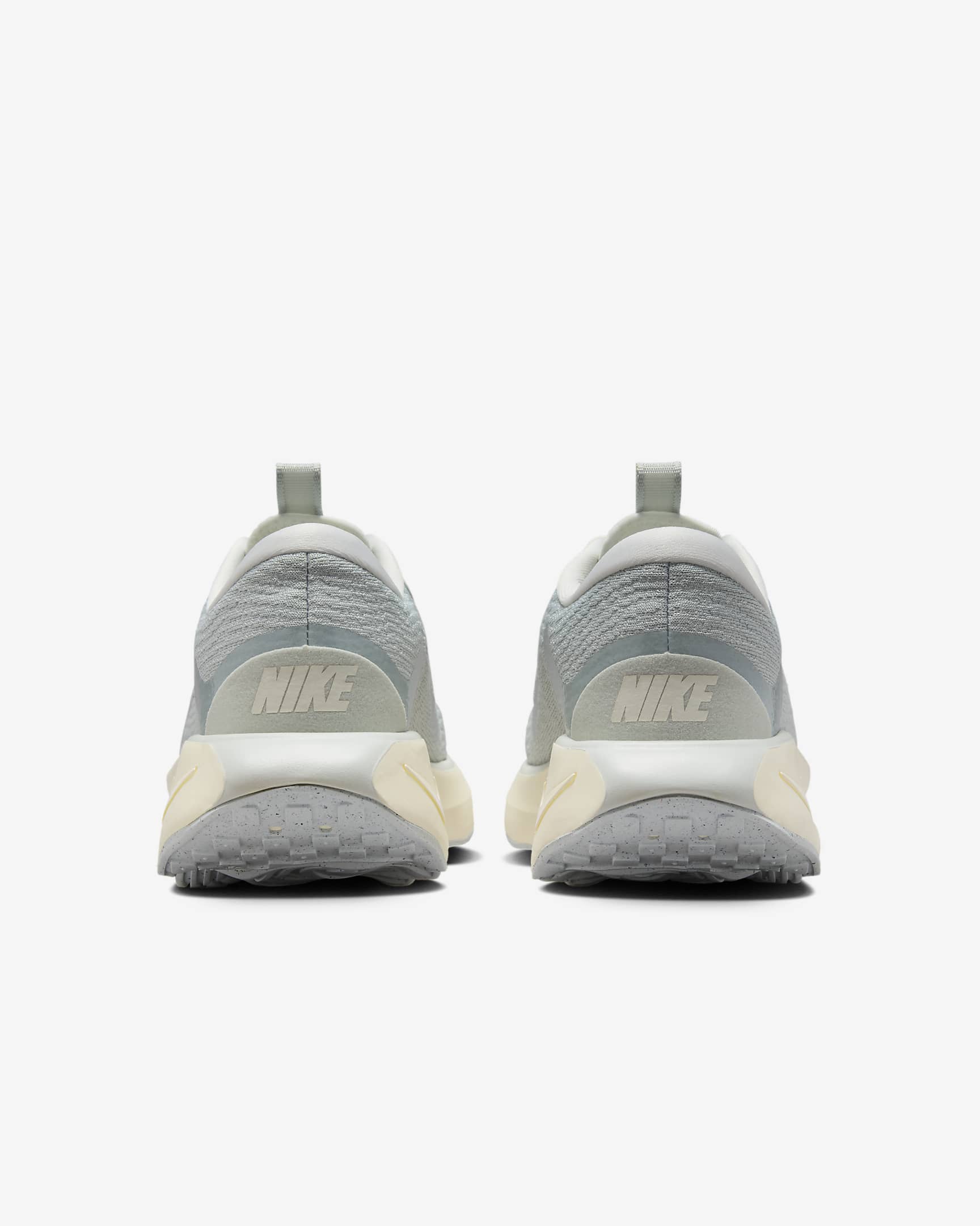 รองเท้าเดินผู้หญิง Nike Motiva - Barely Grey/Sail/Pale Ivory