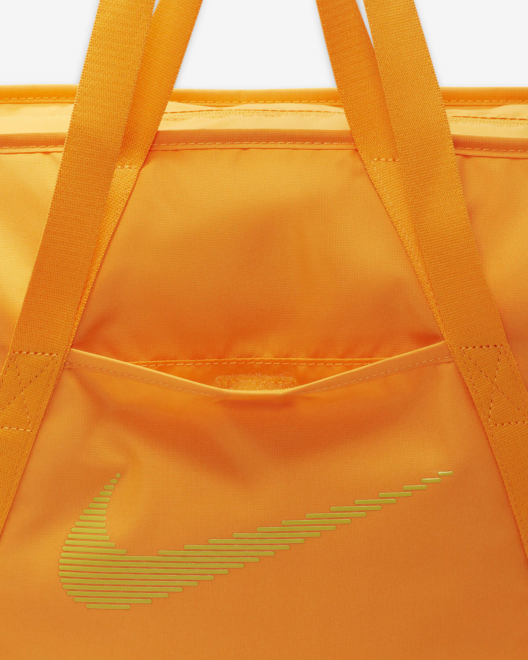 radiate tote nike