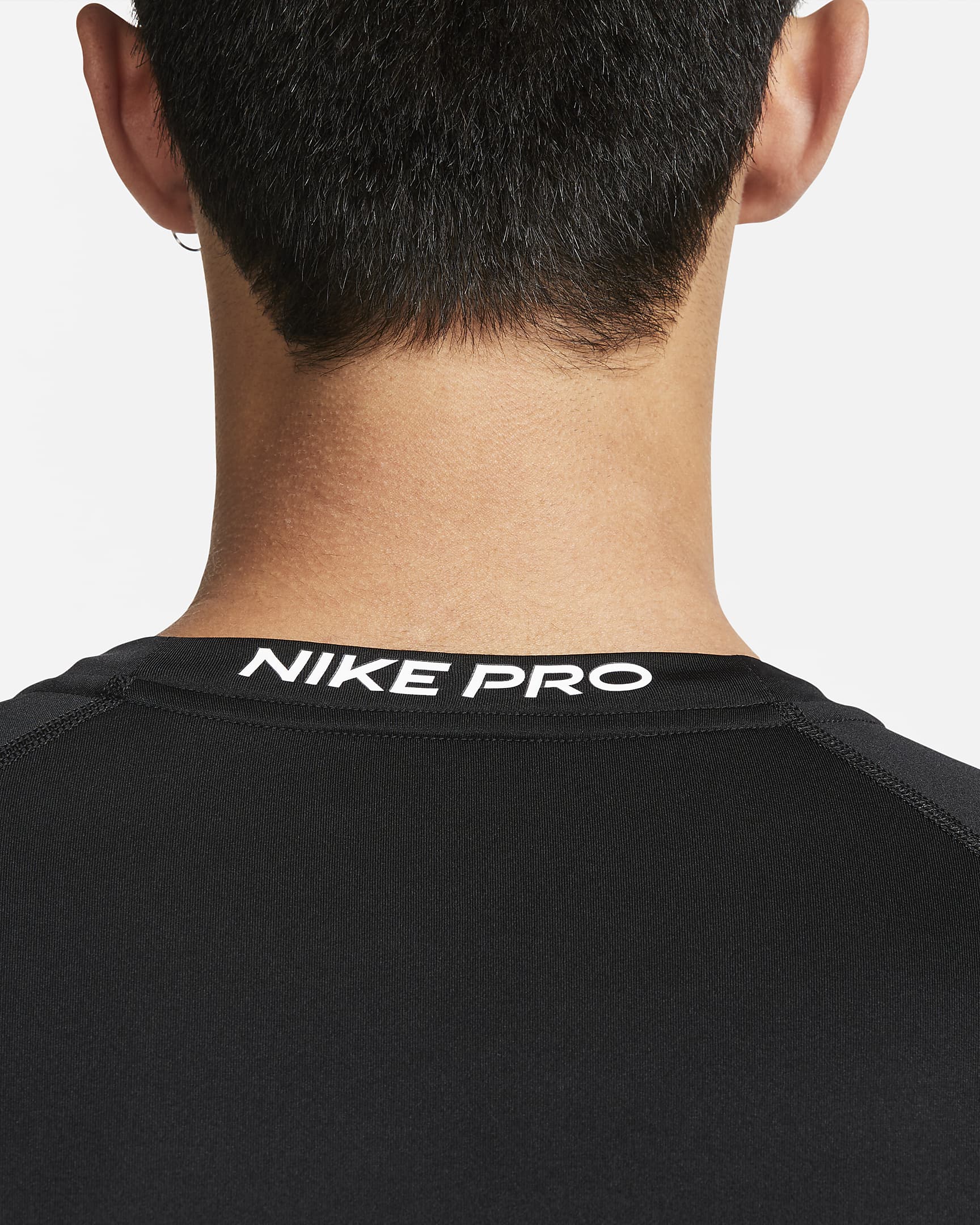 Nike Pro Men's Dri-FIT Tight Short-Sleeve Fitness Top - Black/White