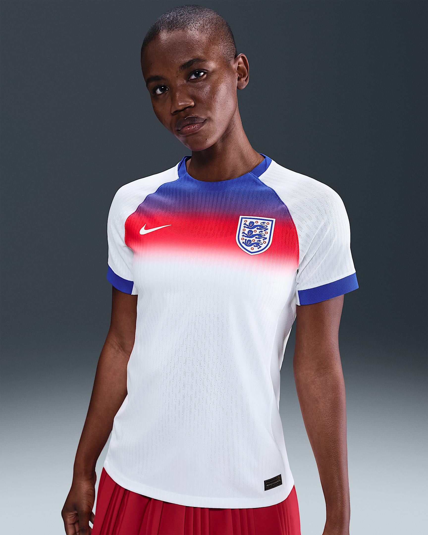 Maillot de foot Authentic Nike Dri-FIT ADV Angleterre 2025 Match Domicile (équipe féminine) pour femme - Hyper Royal/Blanc/Blanc