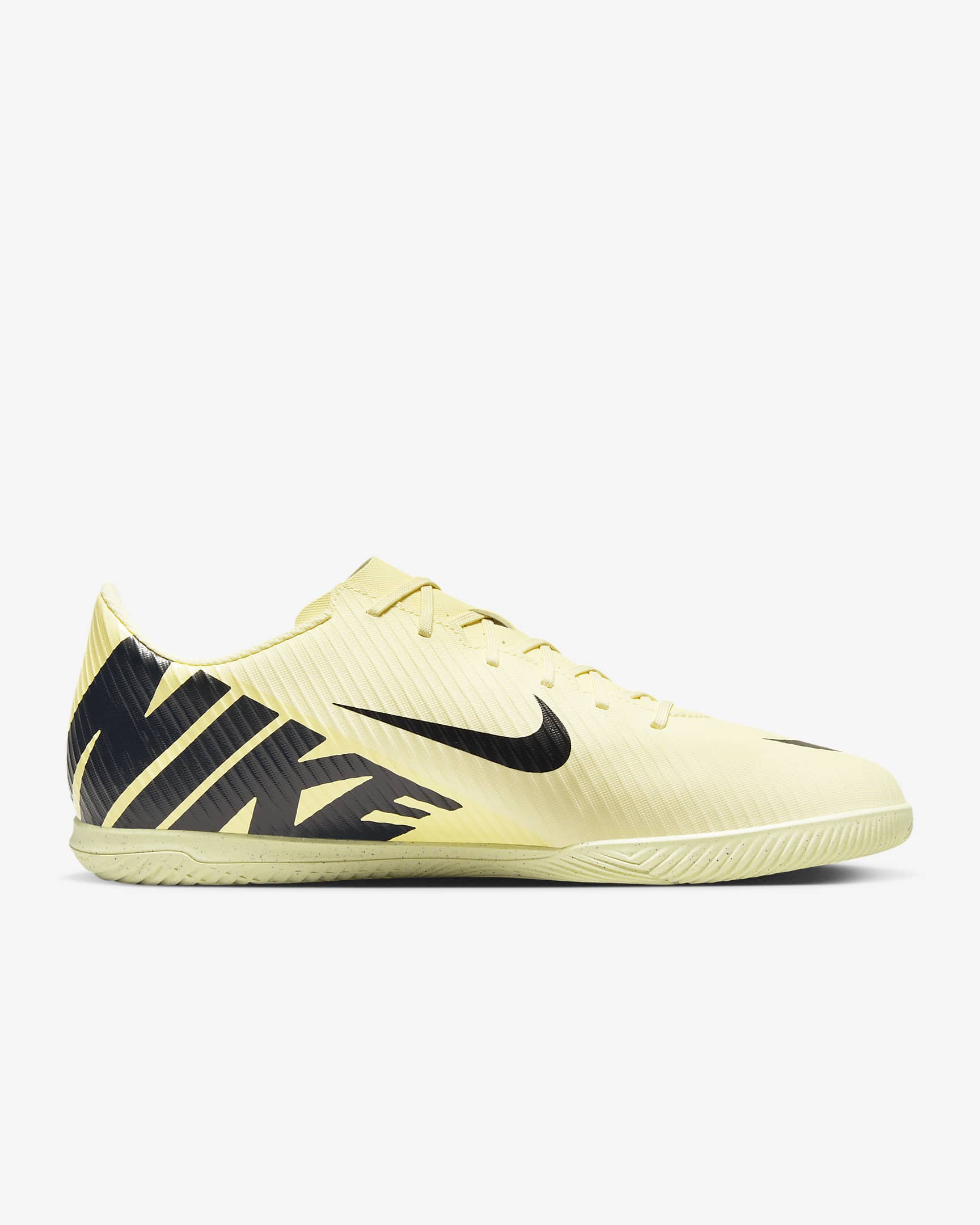 Nike Mercurial Vapor 15 Club Indoor Court Low-Top Football Shoes. Nike ID