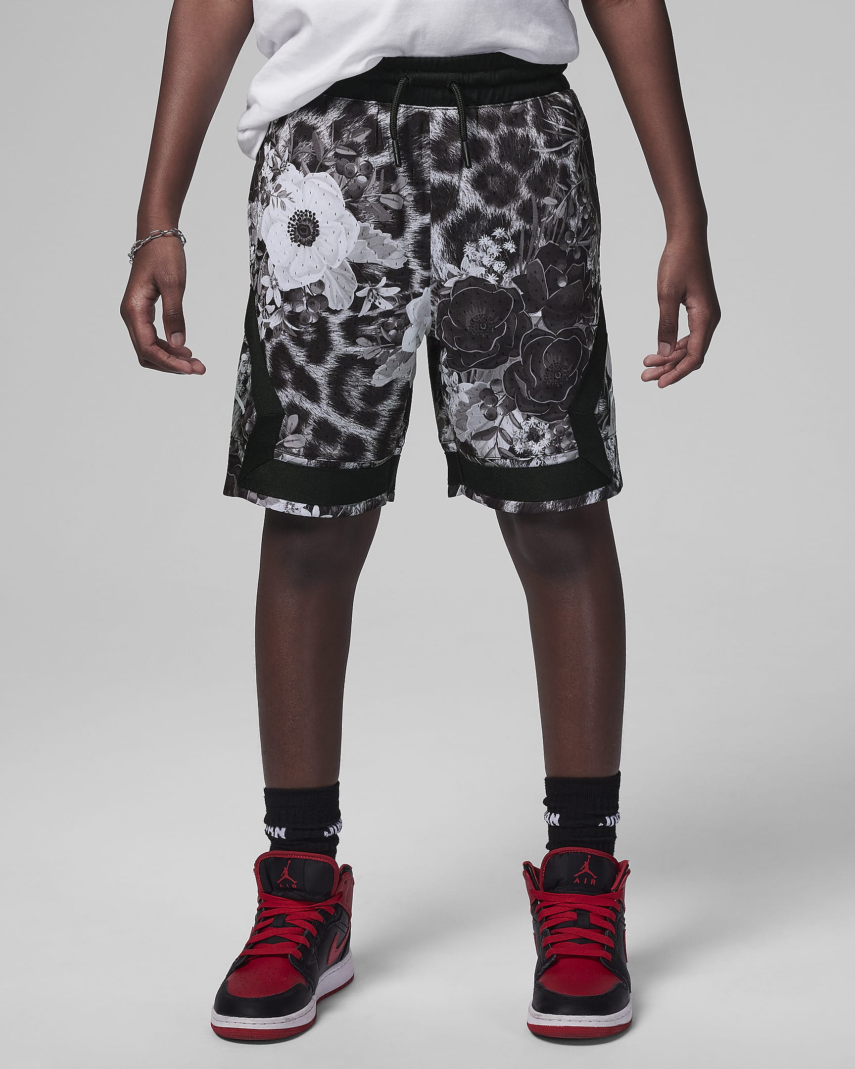 Shorts Diamond Dri-FIT para niños talla grande Jordan MJ - Negro/Gris humo