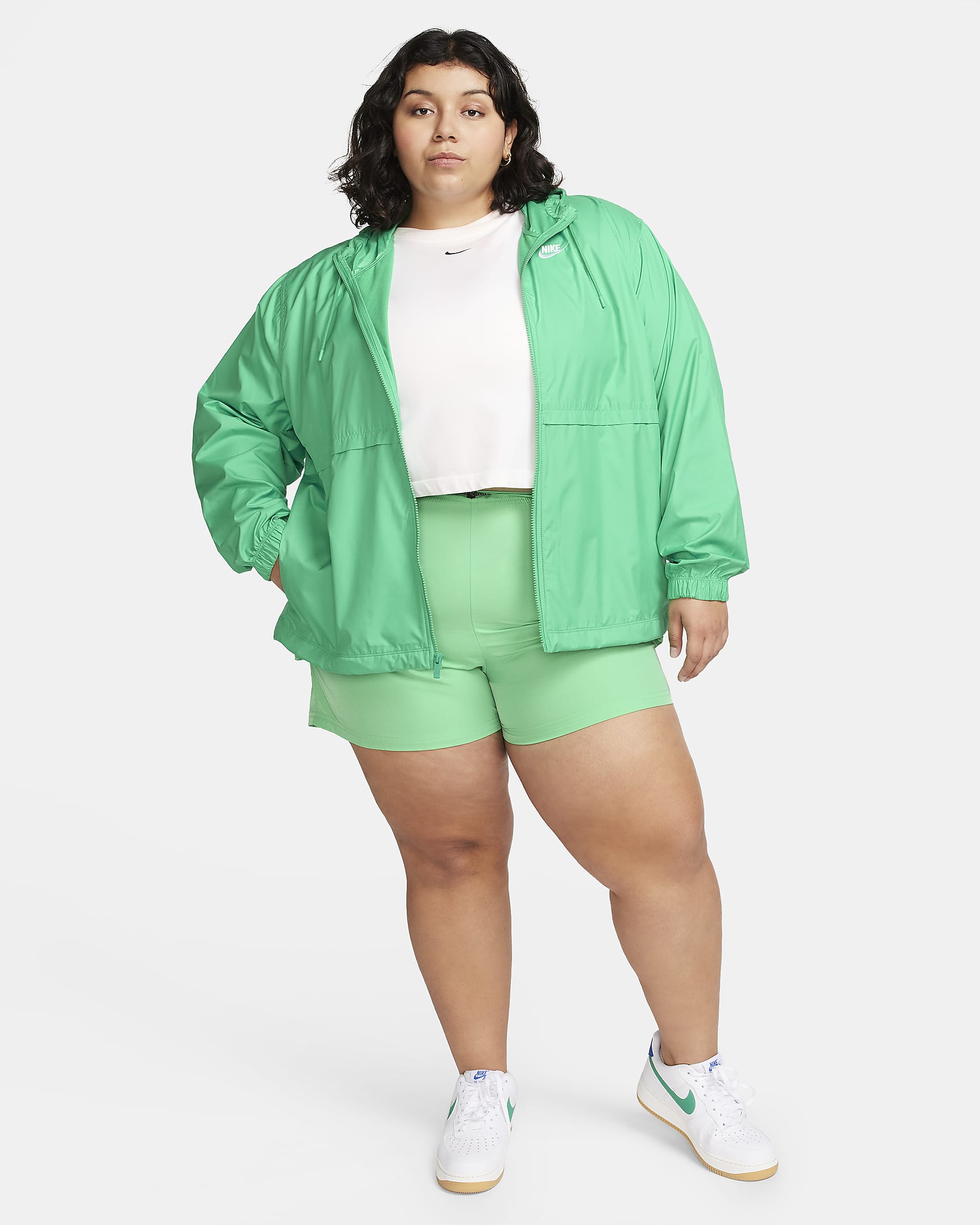 Nike Sportswear Essential Repel Women's Woven Jacket (Plus Size). Nike.com