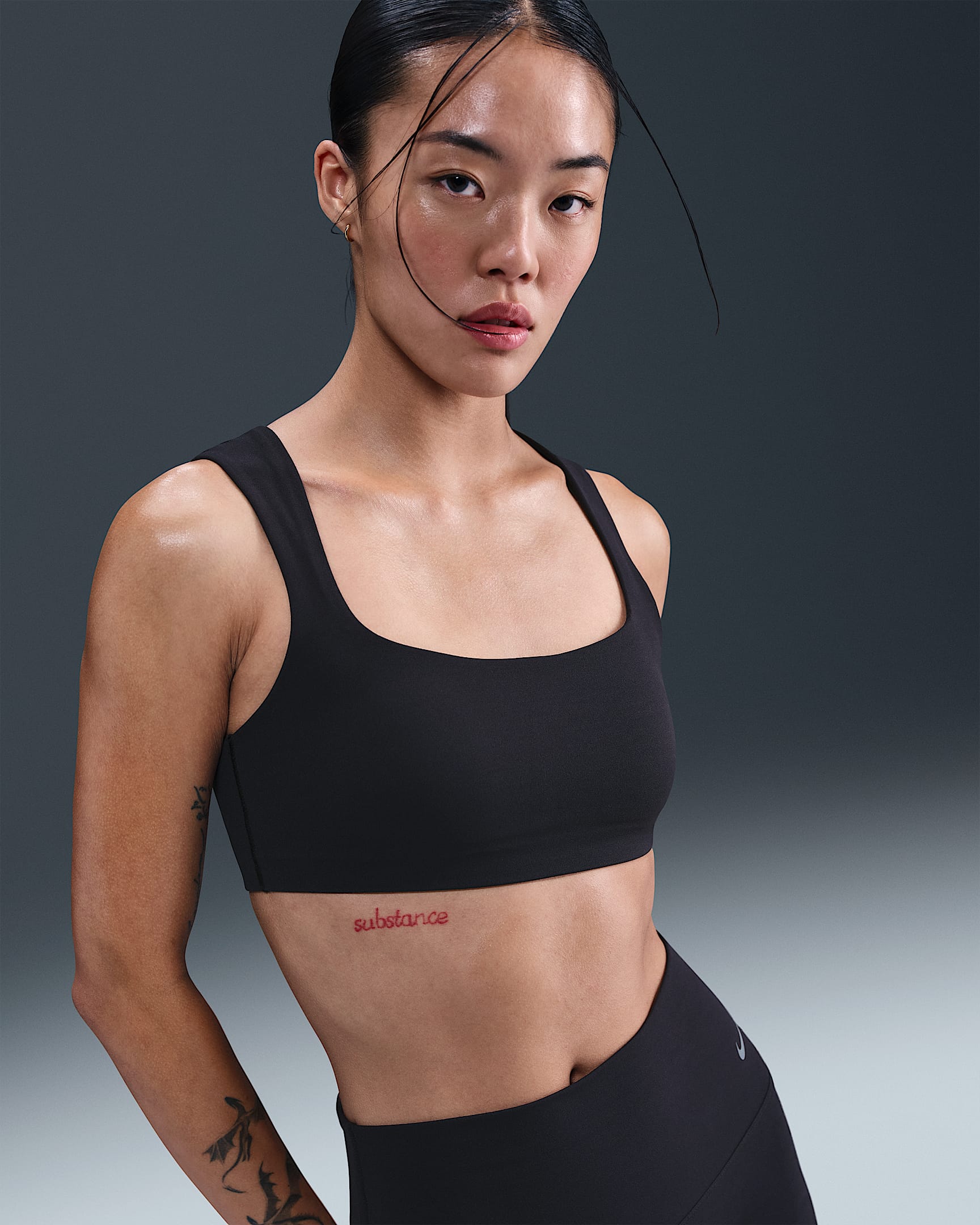 Nike Zenvy 女款輕度支撐型輕量內裡運動內衣 - 黑色/Cool Grey
