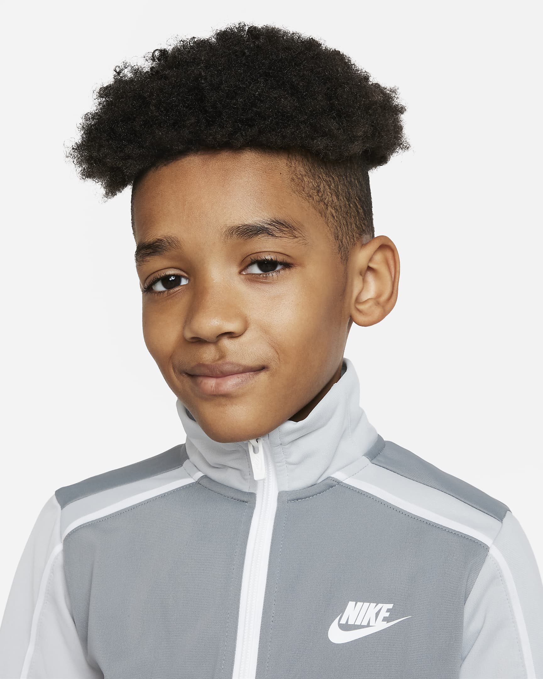 Nike Sportswear Older Kids' Tracksuit. Nike AT