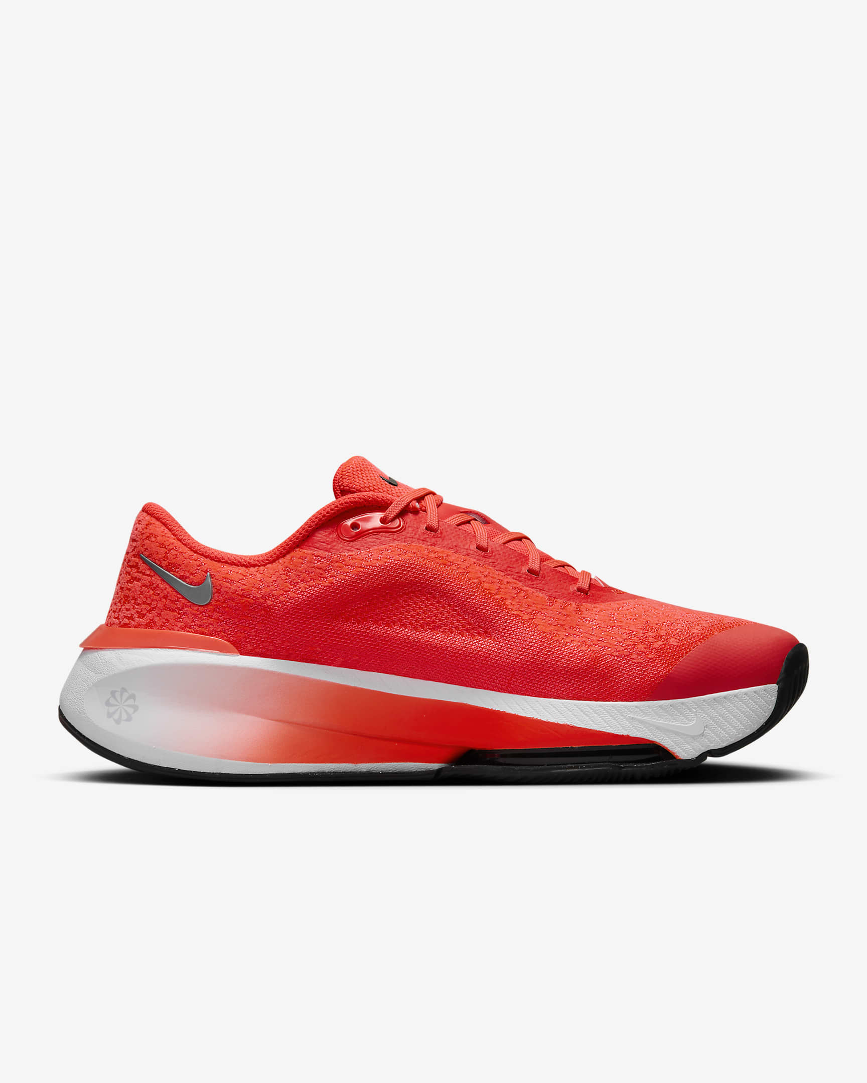 Γυναικεία παπούτσια άσκησης Nike Versair - Bright Crimson/Μαύρο/Lilac Bloom/Metallic Silver