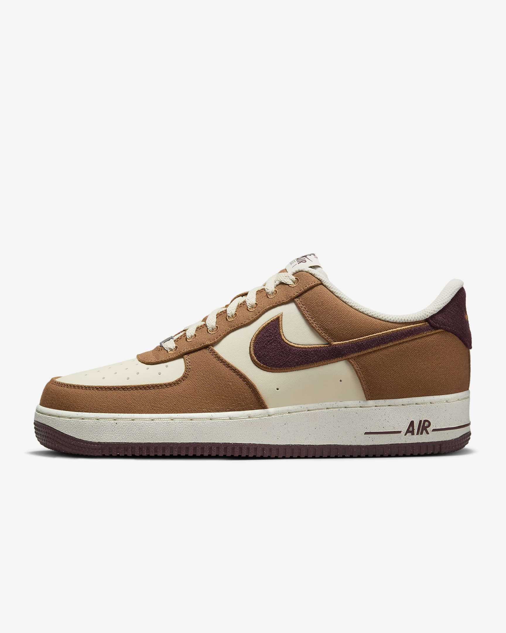 Nike Air Force 1 '07 LV8 男鞋 - Light British Tan/Coconut Milk/Gum Dark Brown/Burgundy Crush