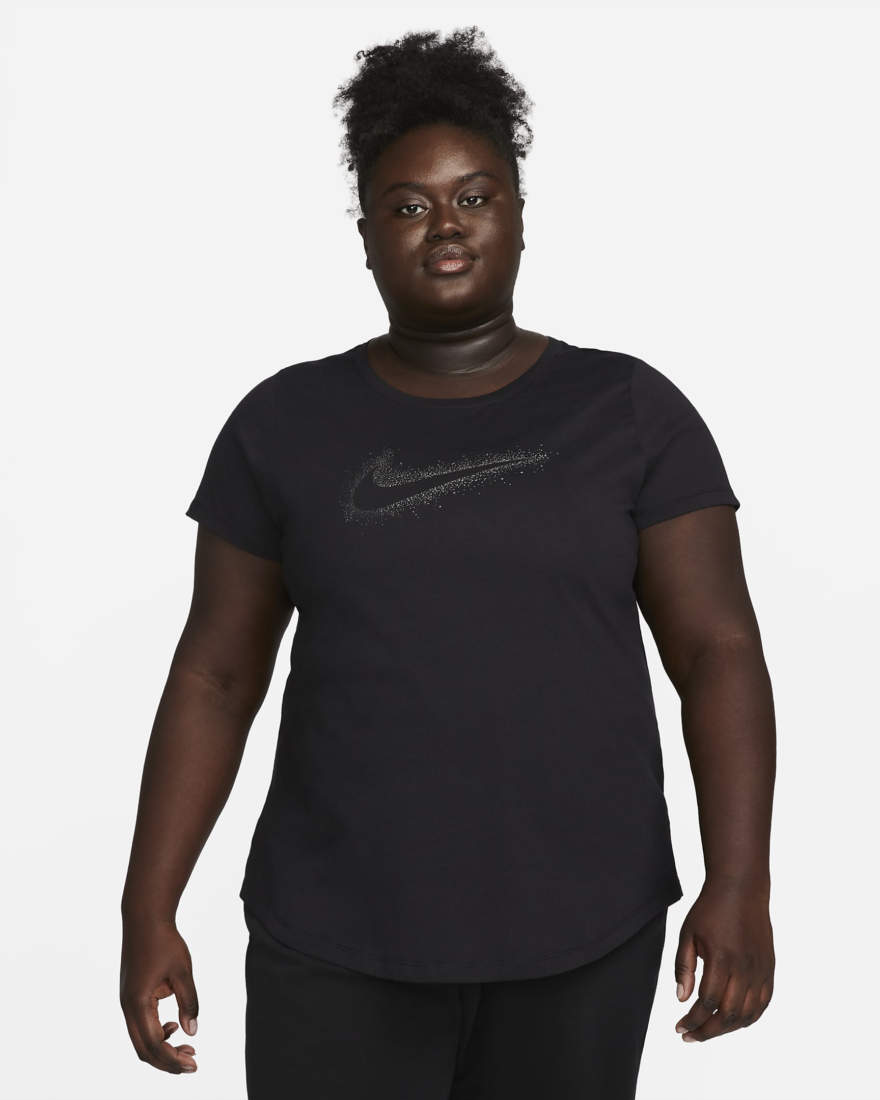 Nike Sportswear Swoosh Women's Graphic T-Shirt (Plus Size) - Black