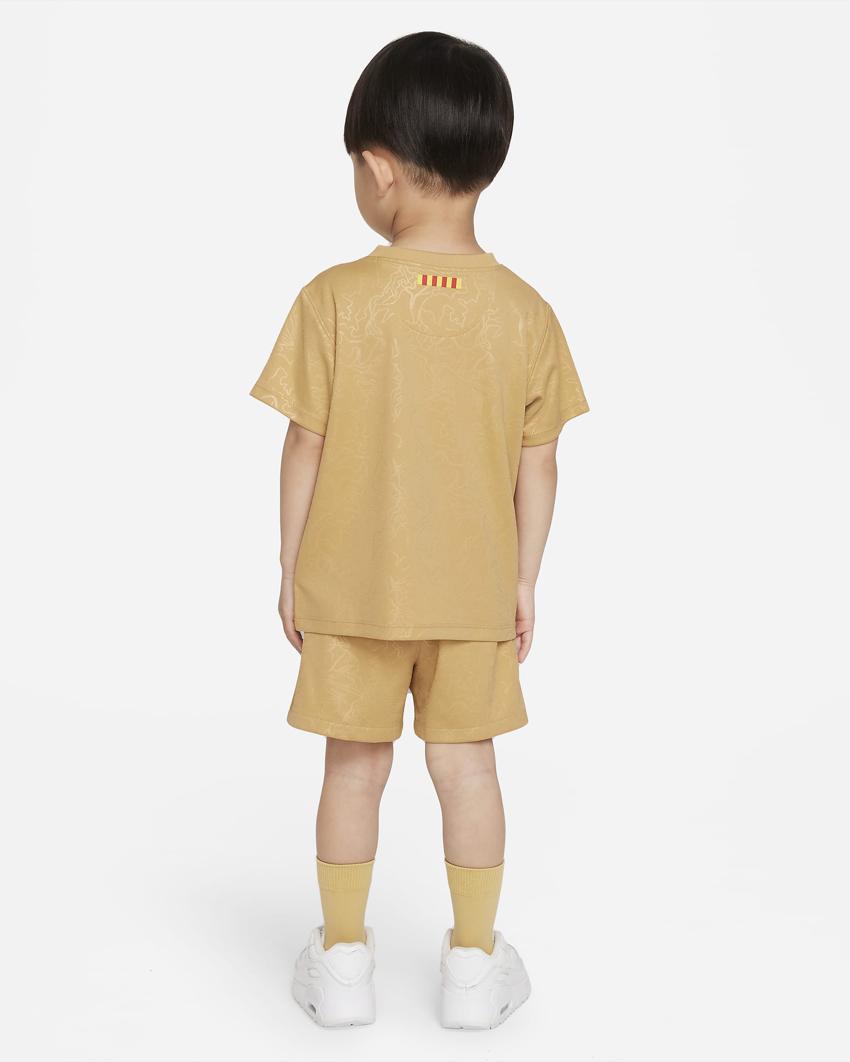 F.C. Barcelona 2022/23 Away Baby Nike Football Kit. Nike SI