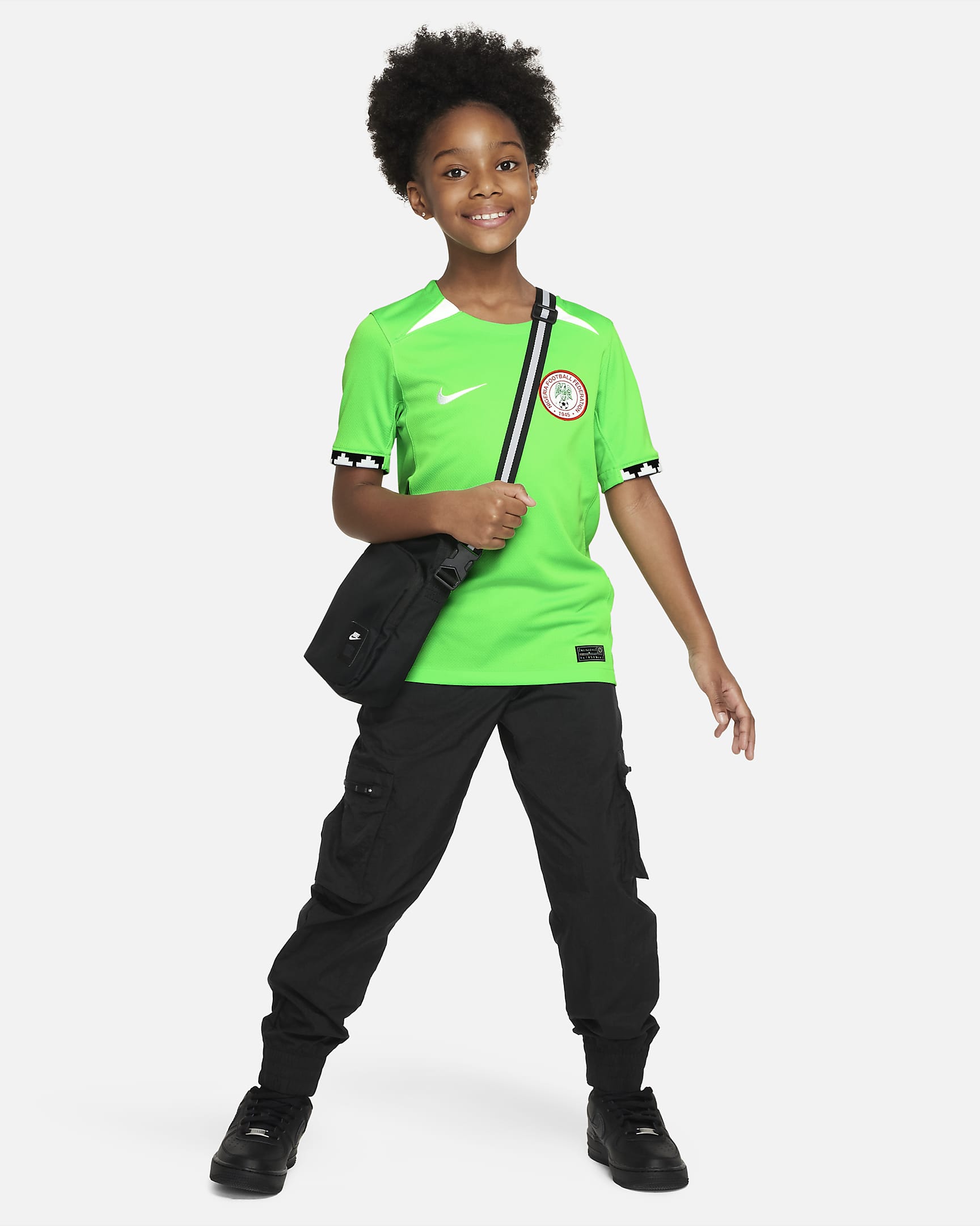 Nigeria 2023 Stadium Home Older Kids' Nike Dri-FIT Football Shirt. Nike PT