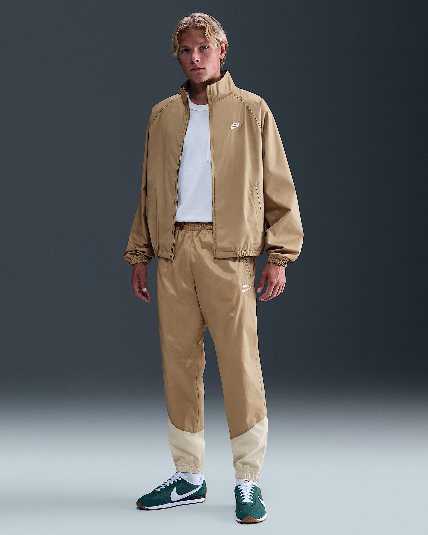 Nike Windrunner Men's Woven Lined Pants - Parachute Beige/Light Khaki/White