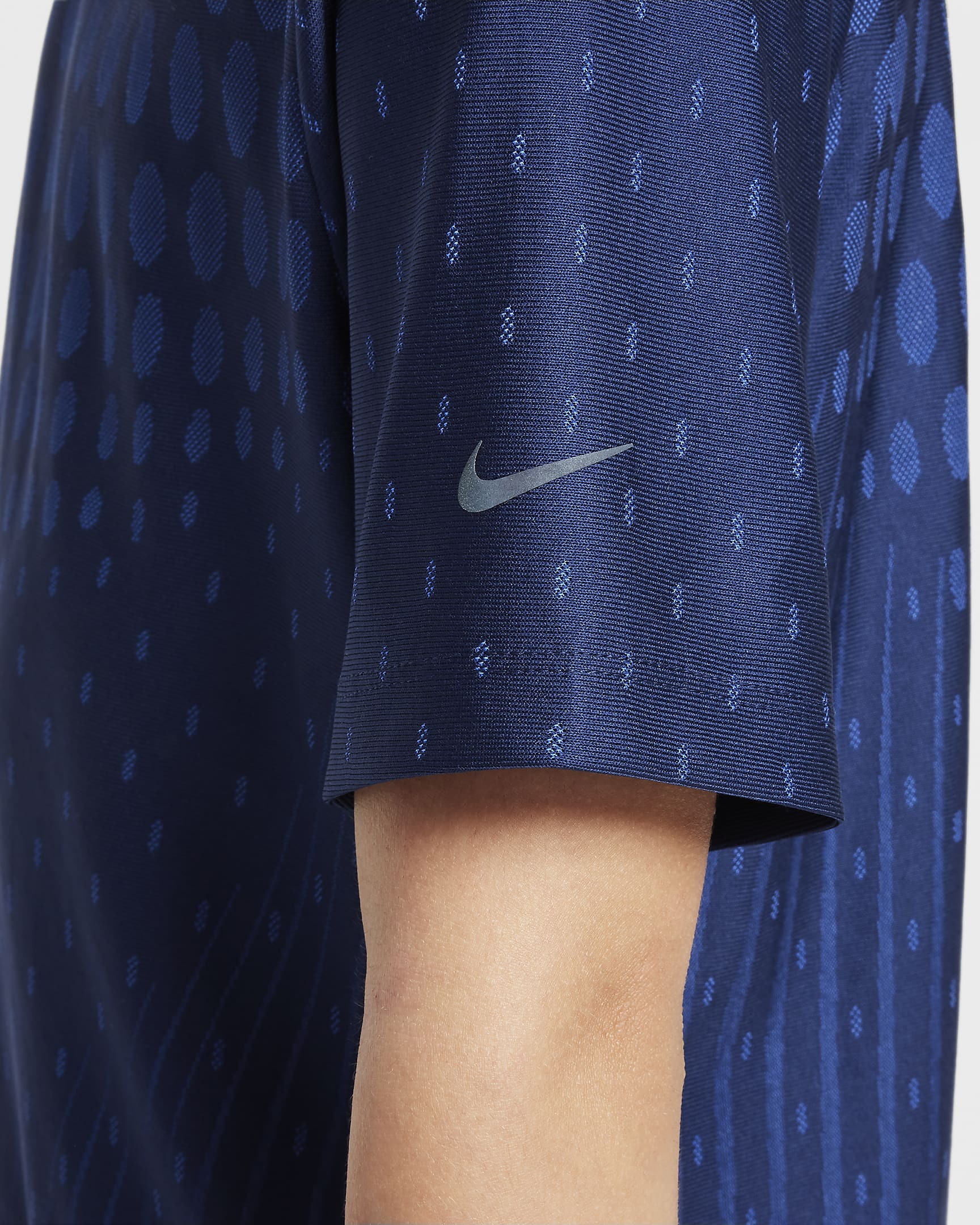 Nike Multi Tech Dri-FIT ADV treningsoverdel til store barn (gutt) - Midnight Navy/Game Royal/Svart