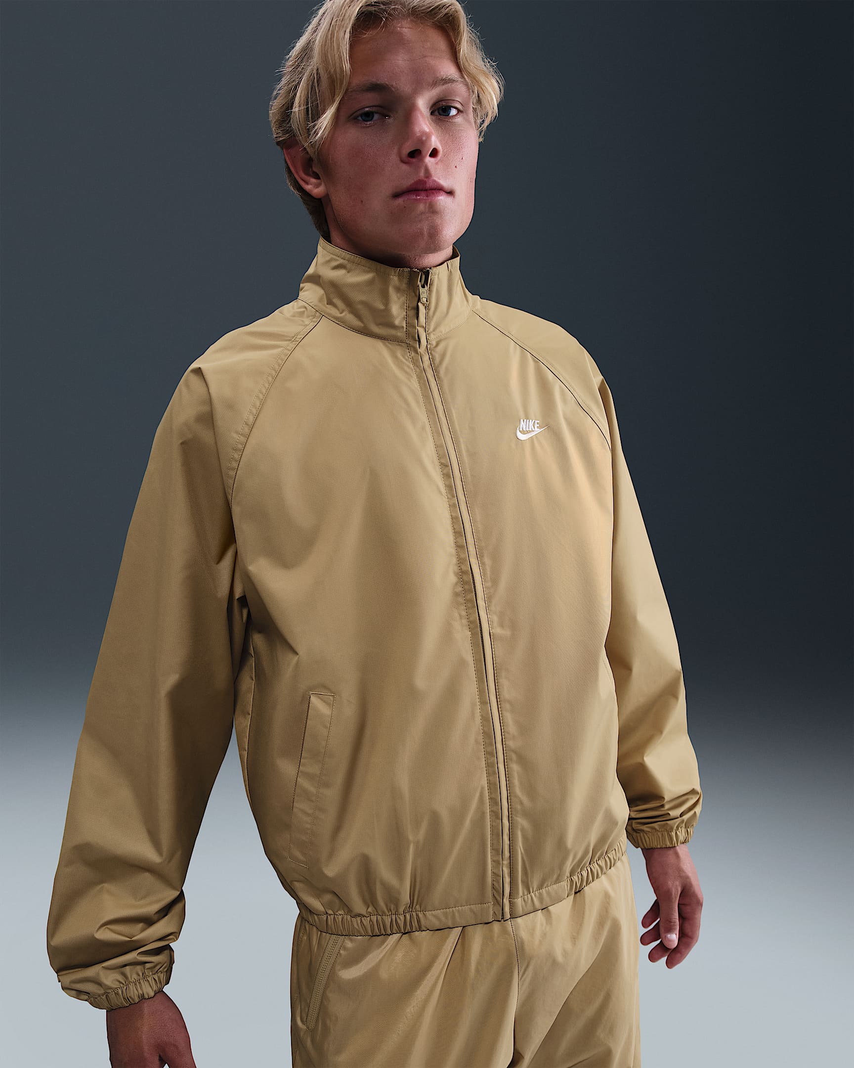Nike Sportswear Club Men's Roscoe Full-Zip Jacket - Parachute Beige/White