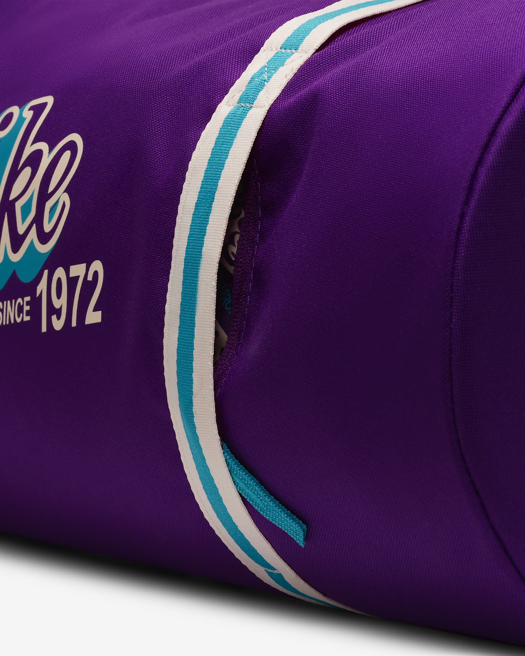 Nike Heritage Duffel Bag (30L) - Disco Purple/Teal Nebula/Teal Nebula