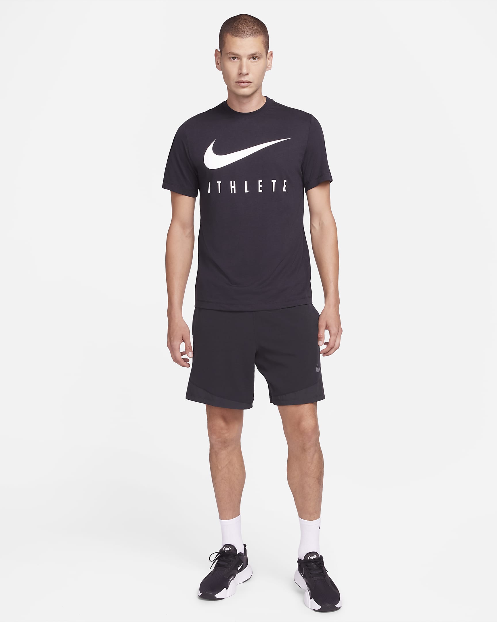nike training t shirts men's