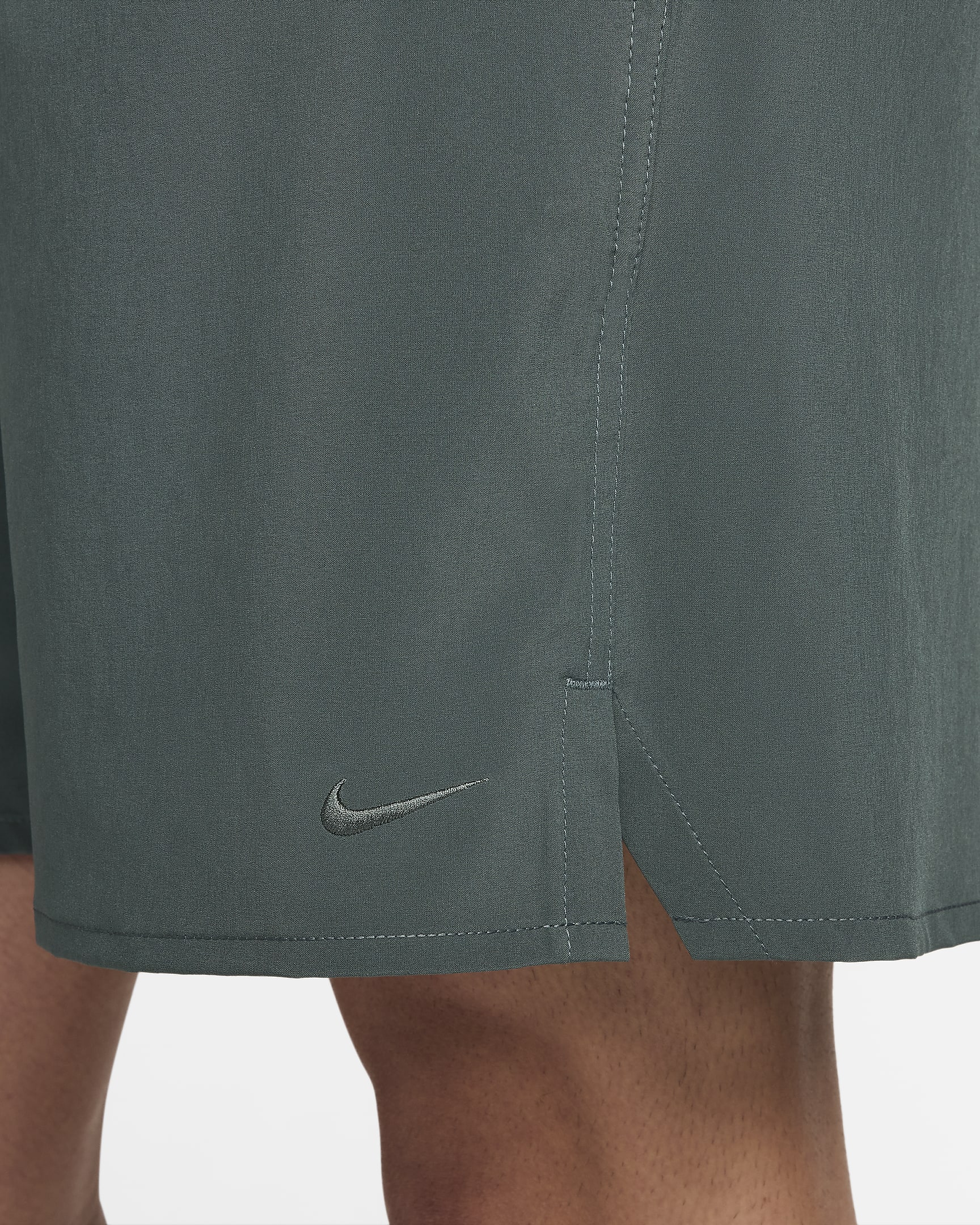 Nike Unlimited Dri-FIT allsidig shorts uten fôr til herre (18 cm) - Vintage Green/Svart/Vintage Green