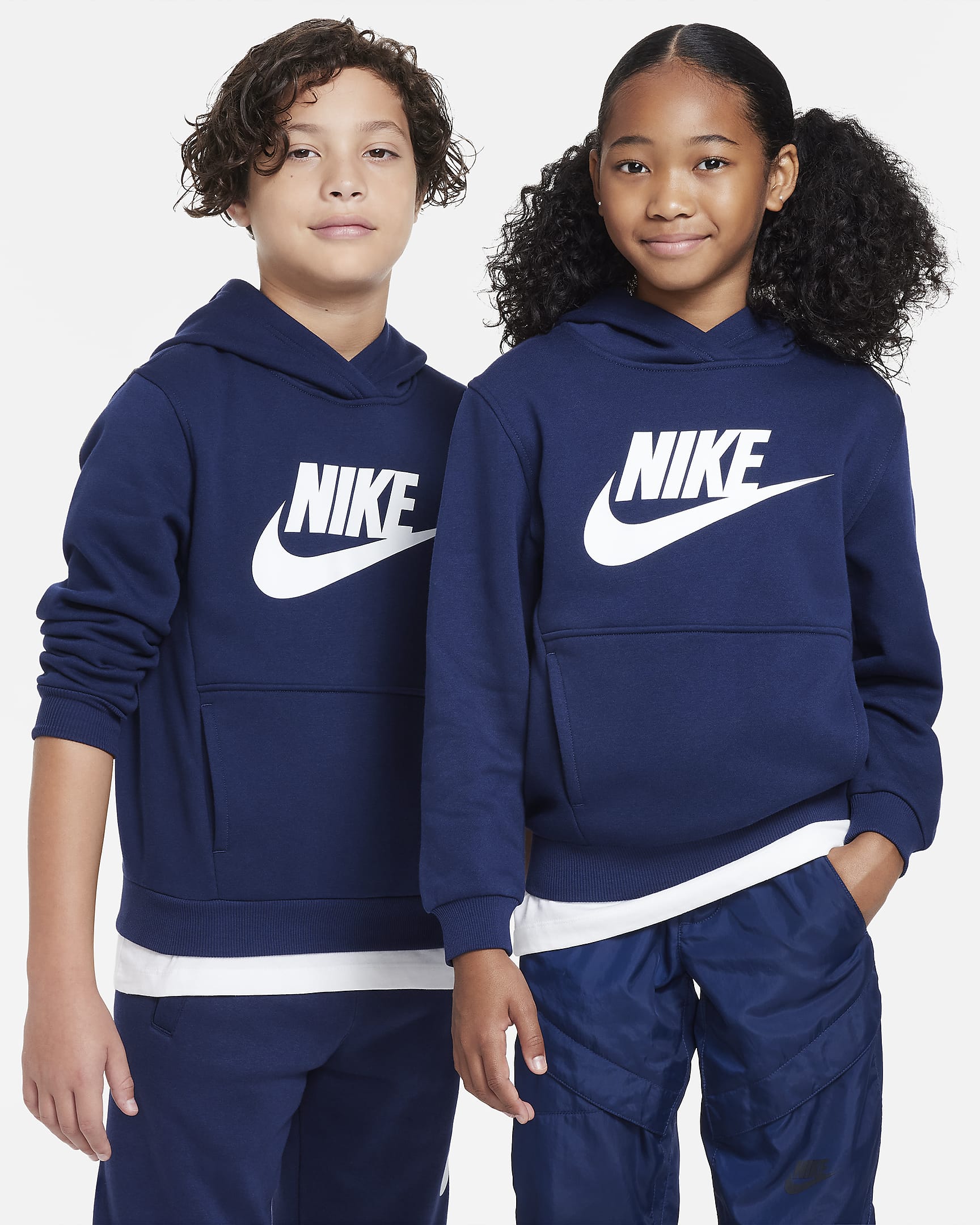 Sudadera con gorro para niños talla grande Nike Sportswear Club Fleece - Azul marino medianoche/Blanco