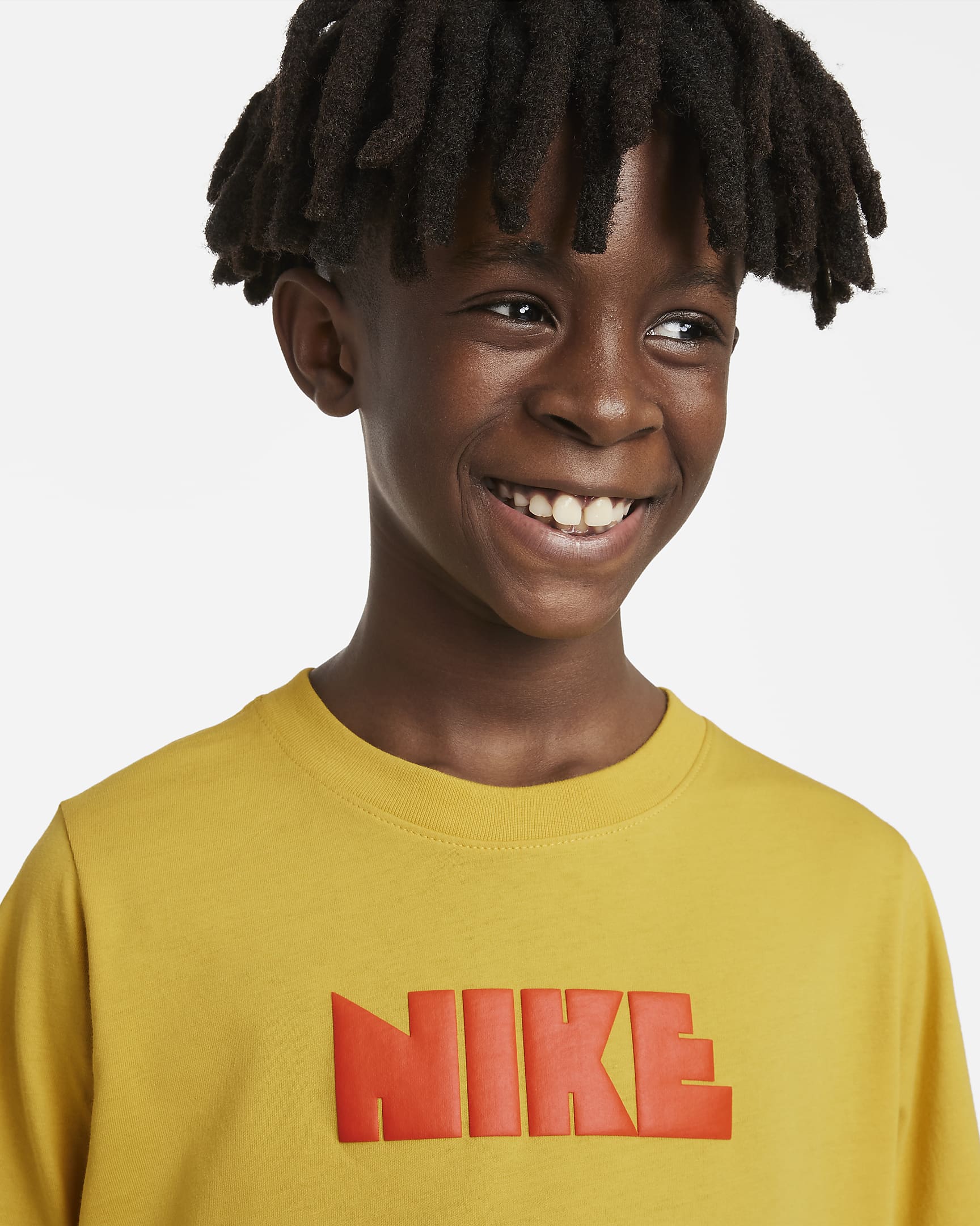 Nike Sportswear Circa 72 Big Kids' T-Shirt. Nike.com