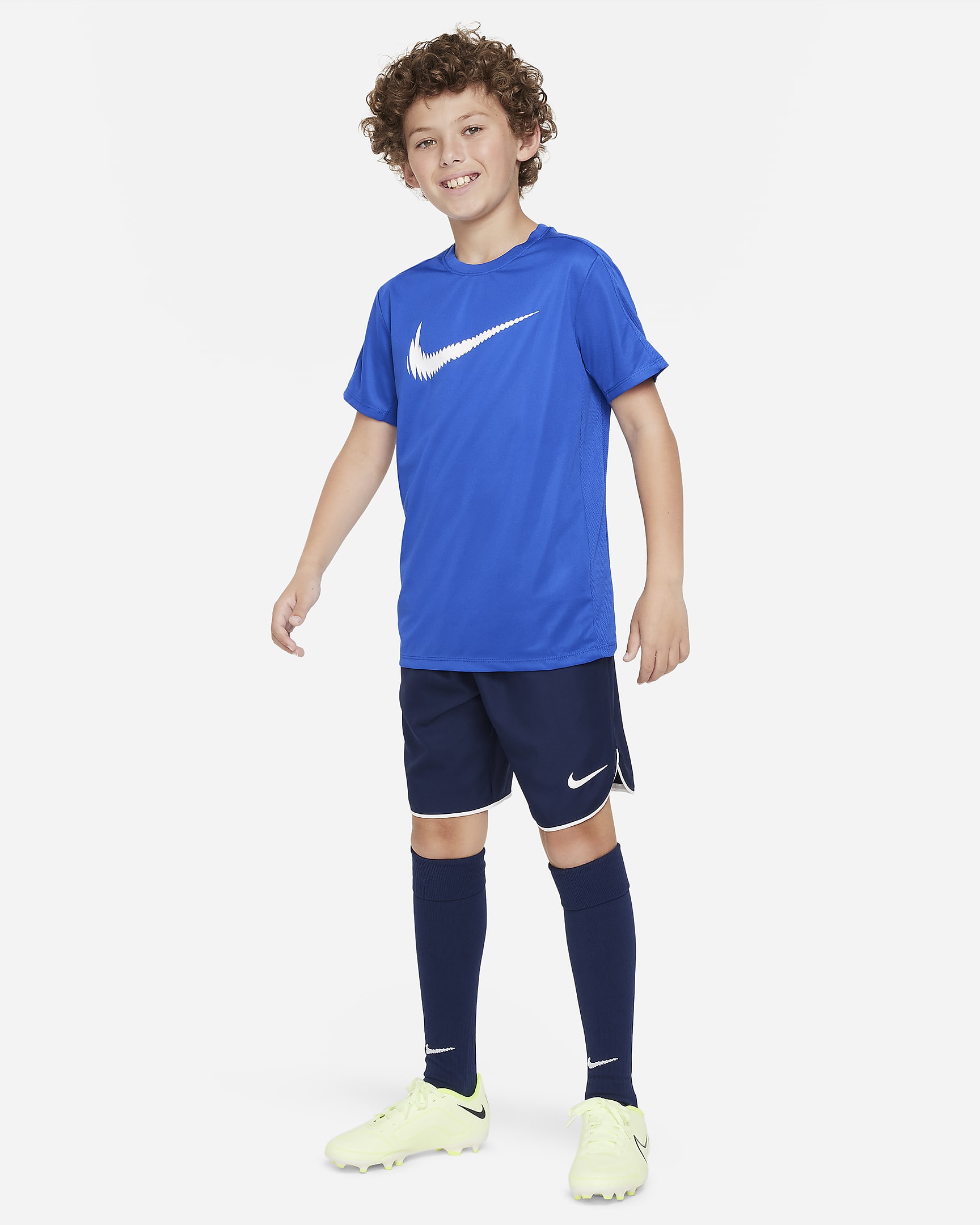 Nike Trophy23 Older Kids' Dri-FIT Short-Sleeve Top. Nike PH