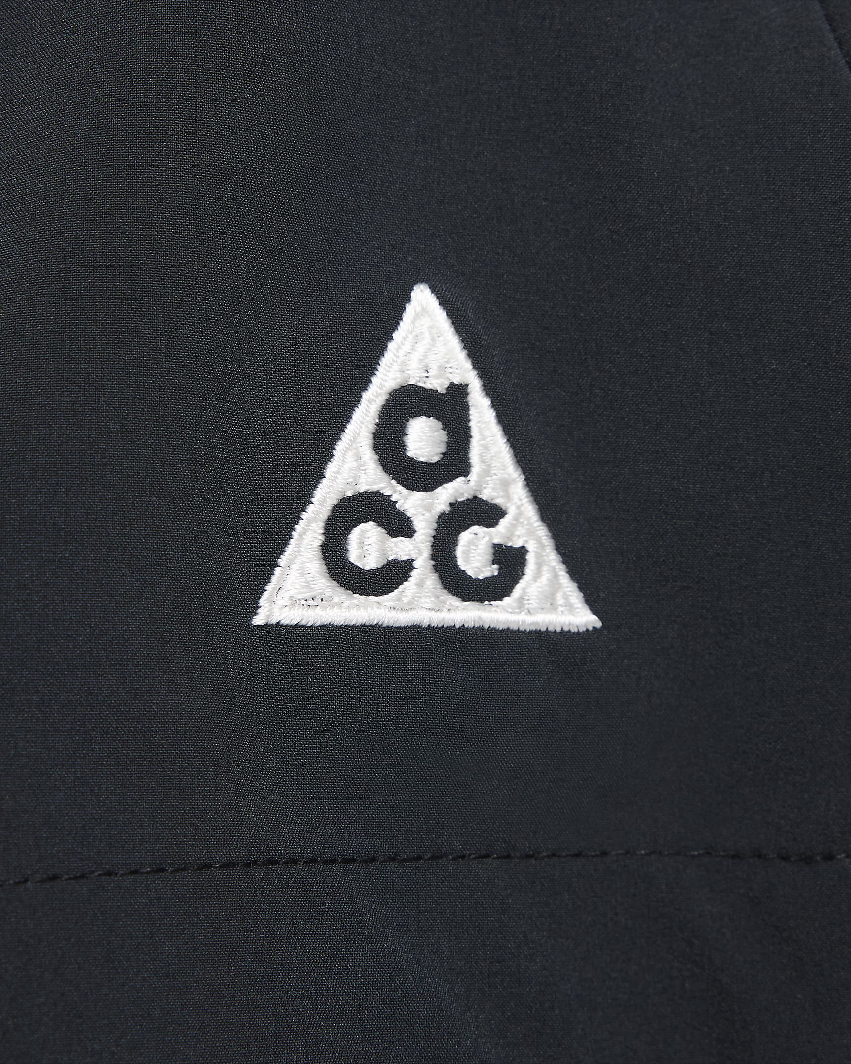 Dámské kraťasy Nike ACG Dri-FIT „New Sands“ - Černá/Summit White