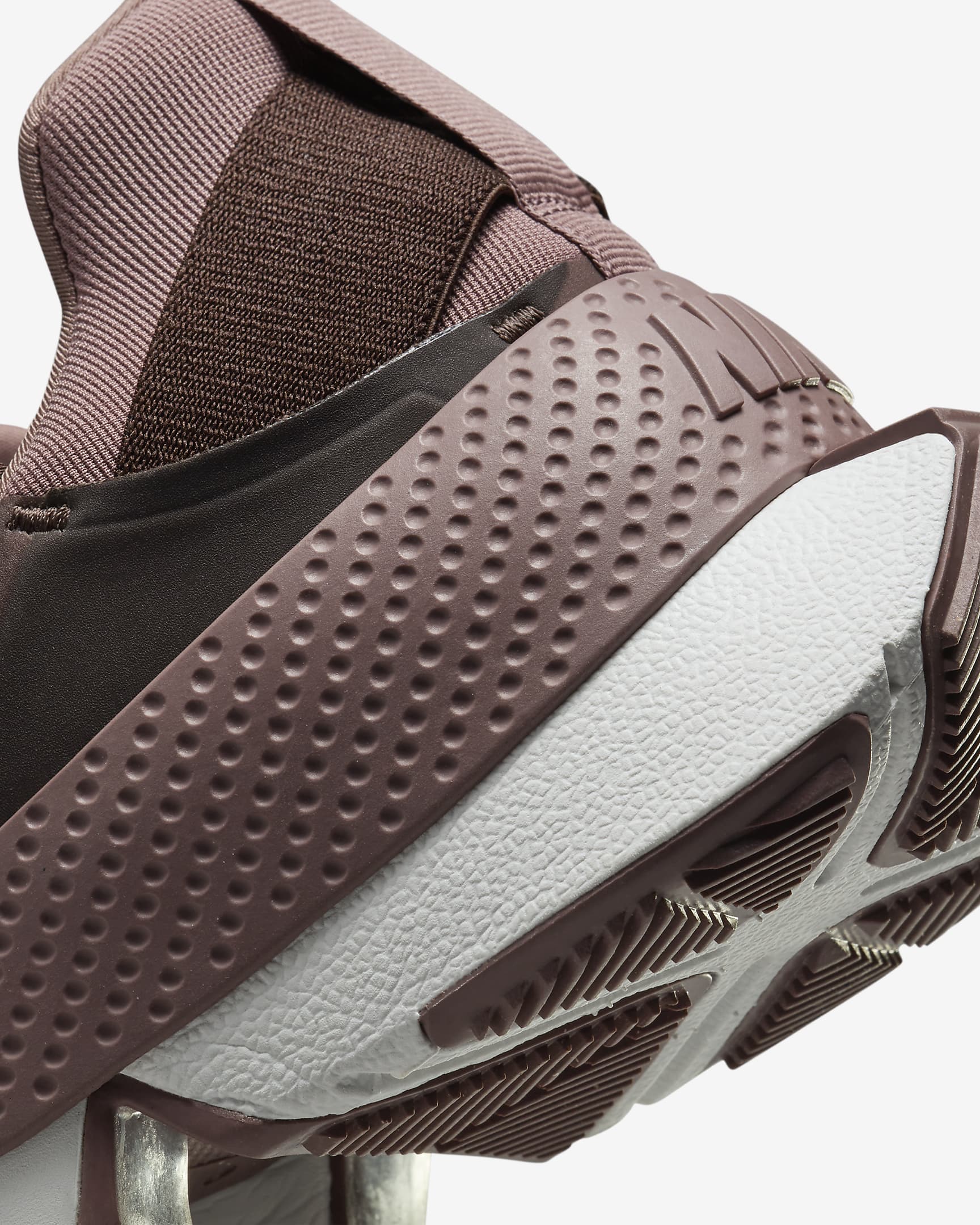 Nike Go FlyEase Easy On/Off Shoes - Smokey Mauve/Summit White/Baroque Brown