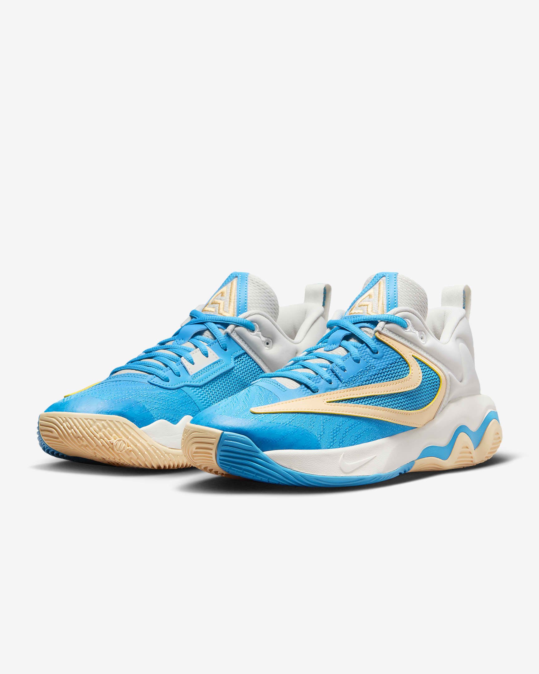 Giannis Immortality 3 EP Basketball Shoes. Nike PH