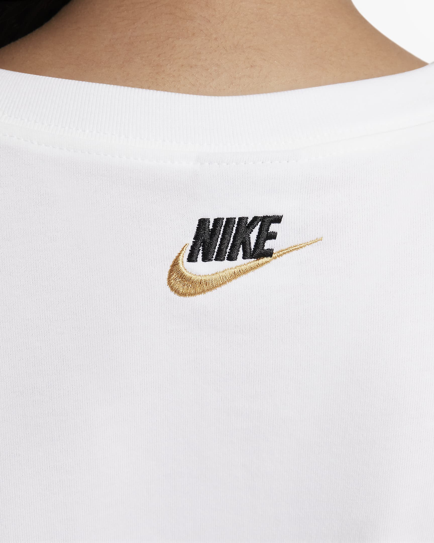 Nike Sportswear Women's Short-Sleeve Crop Top - White/Malachite/Black