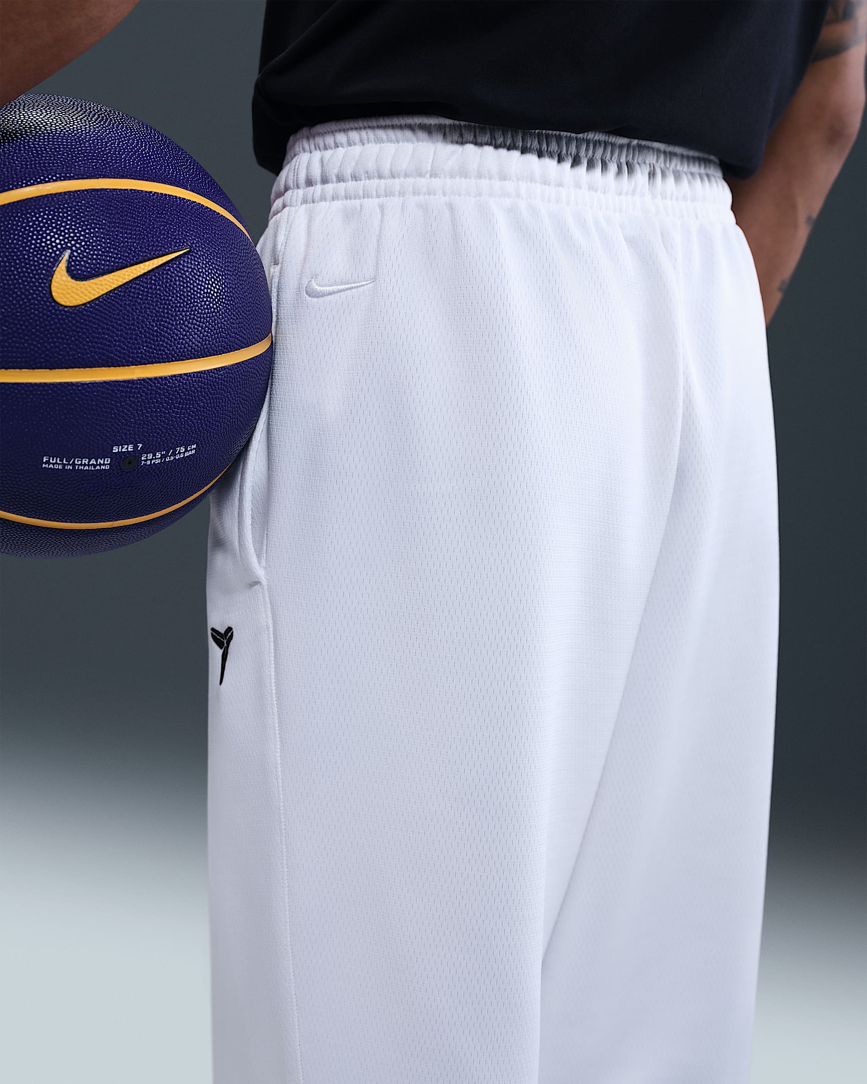 Kobe Therma-FIT Basketball Trousers