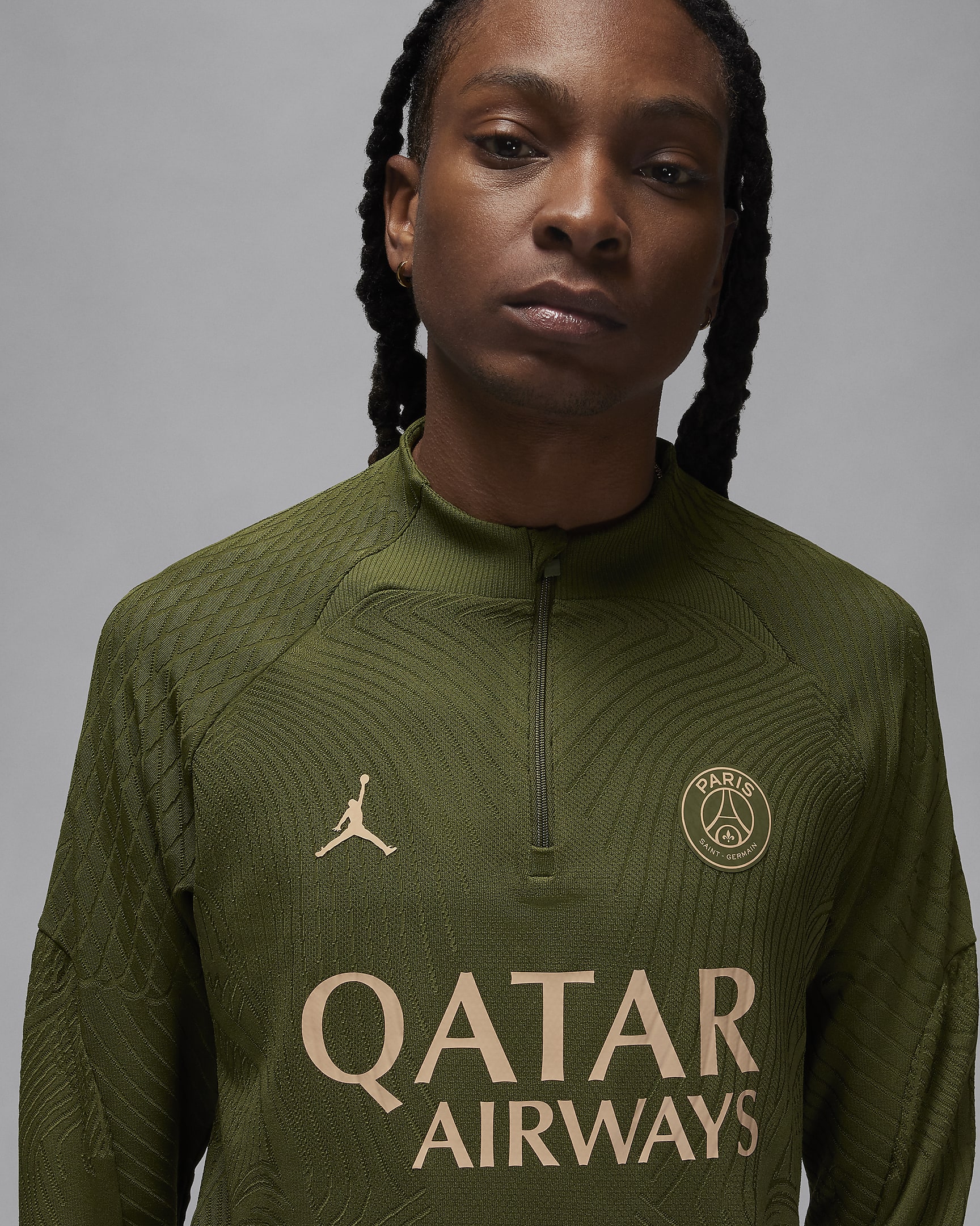 Paris Saint-Germain Strike Elite Vierde Jordan Dri-FIT ADV voetbaltrainingstop voor heren - Rough Green/Rough Green/Dark Obsidian/Hemp