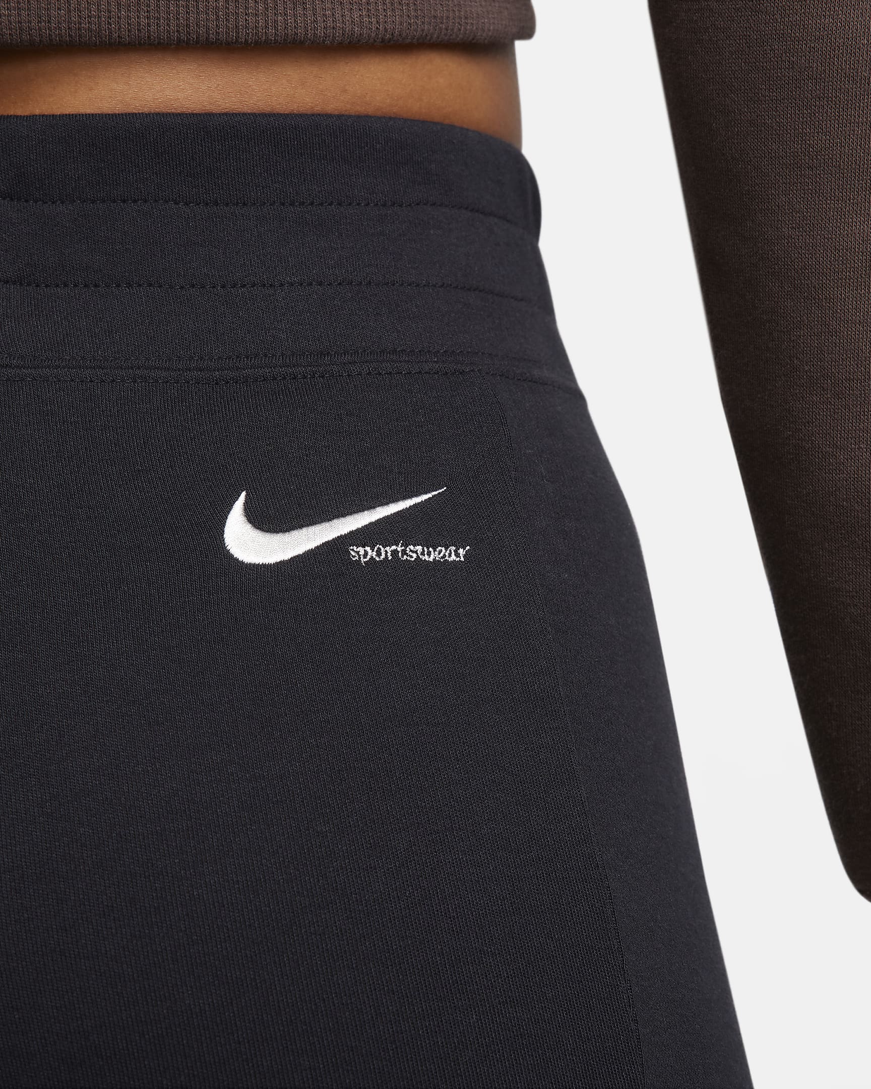 Nike Sportswear Collection Women's Slit-Hem Trousers. Nike UK