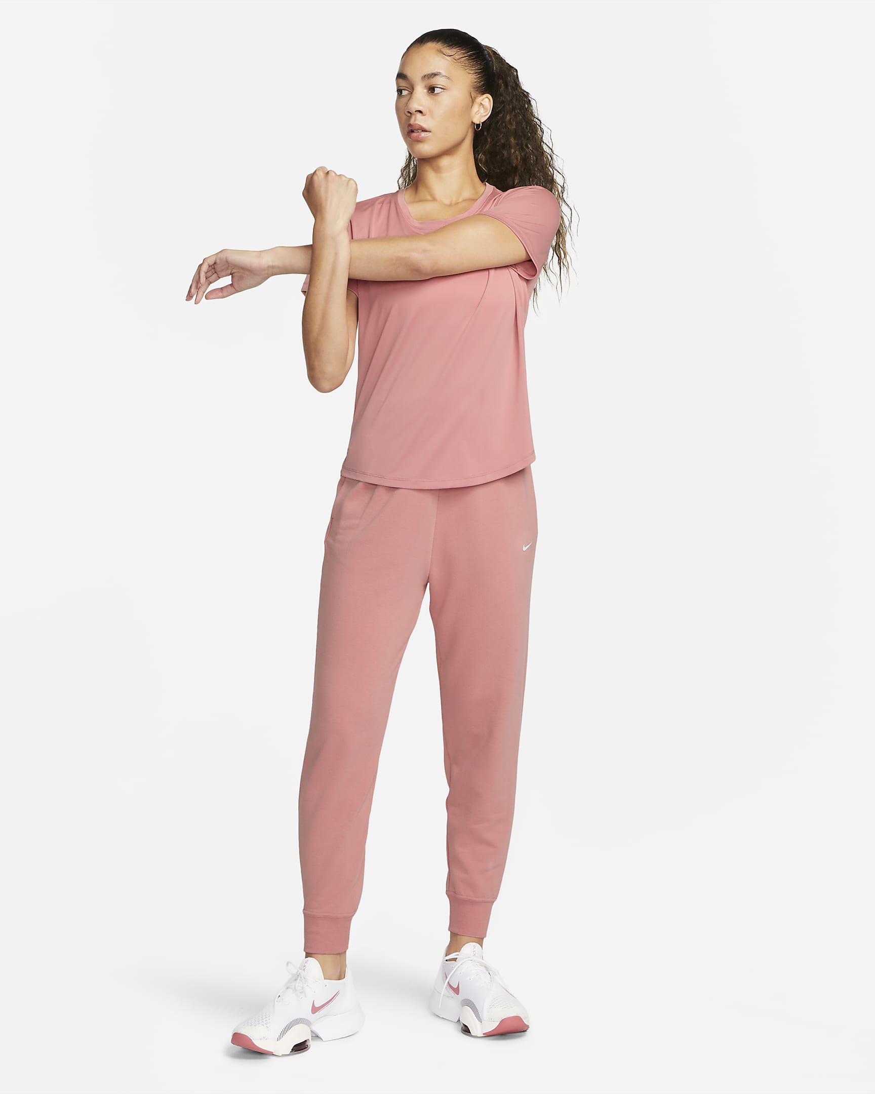 Nike Dri-FIT One Women's High-Waisted 7/8 French Terry Joggers. Nike CA