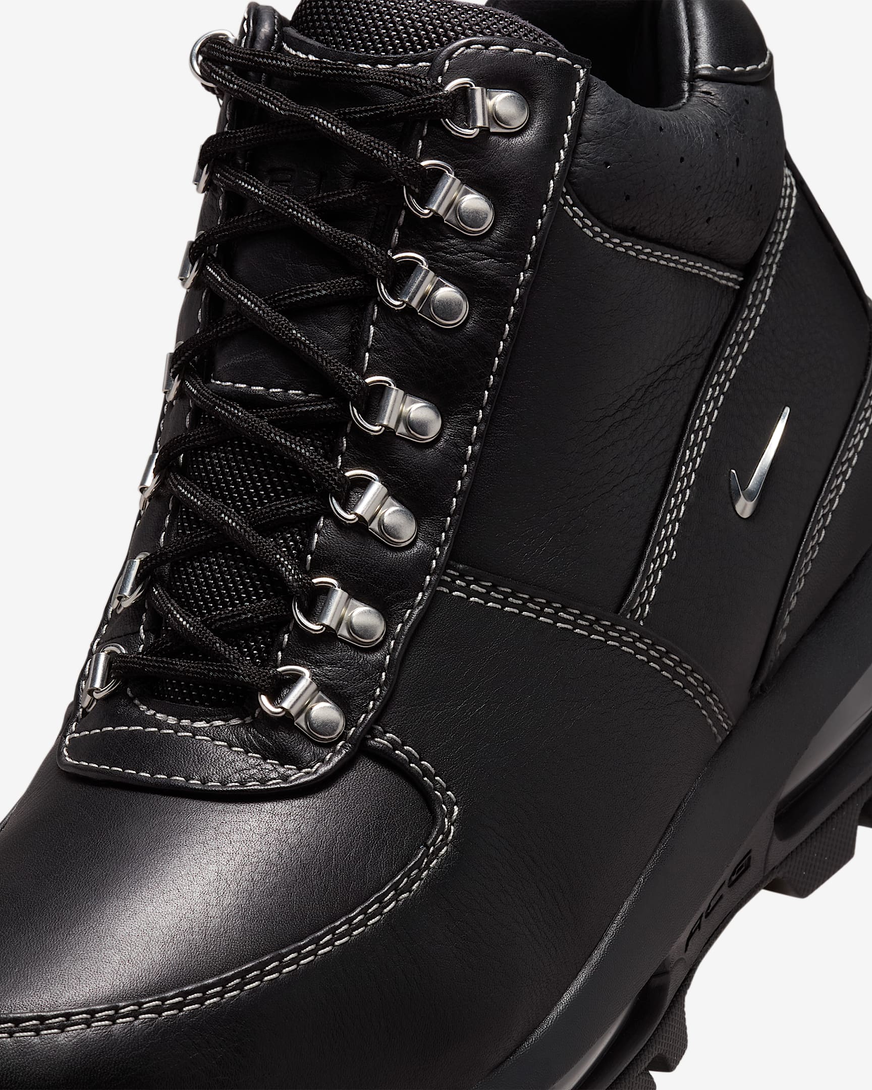 mens nike air goadome boots