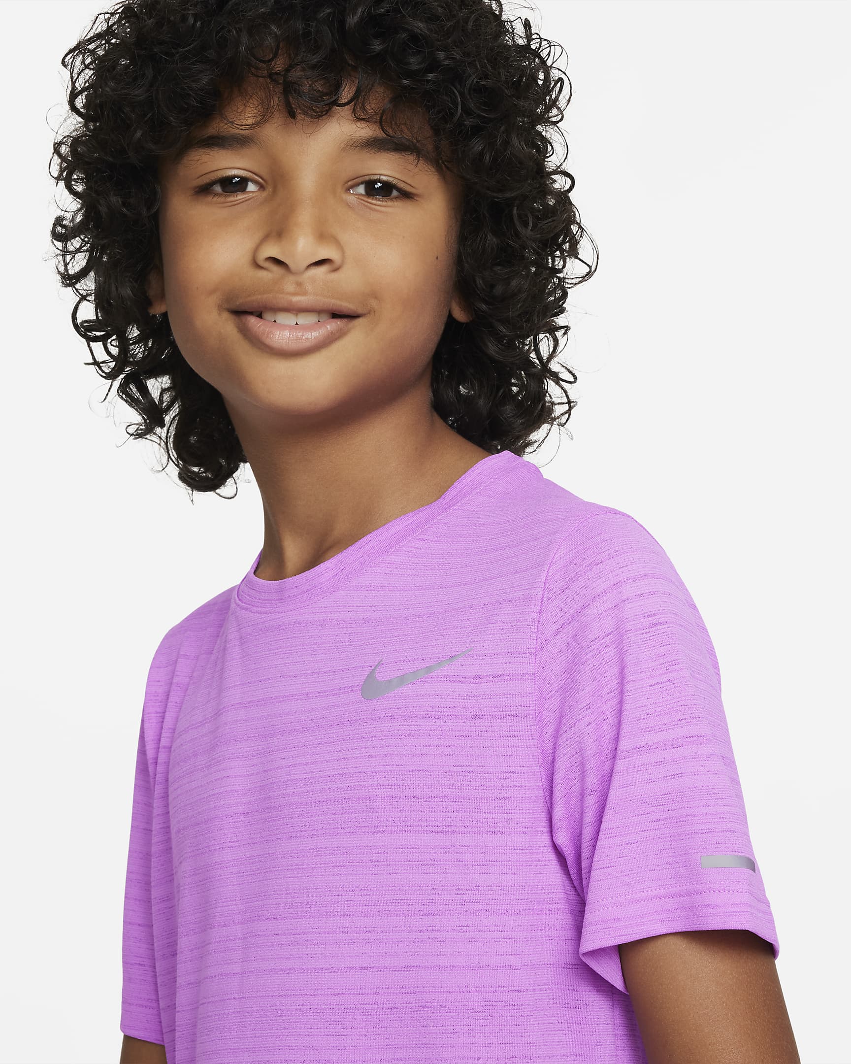 Nike Dri-FIT Miler Older Kids' (Boys') Training Top. Nike SE