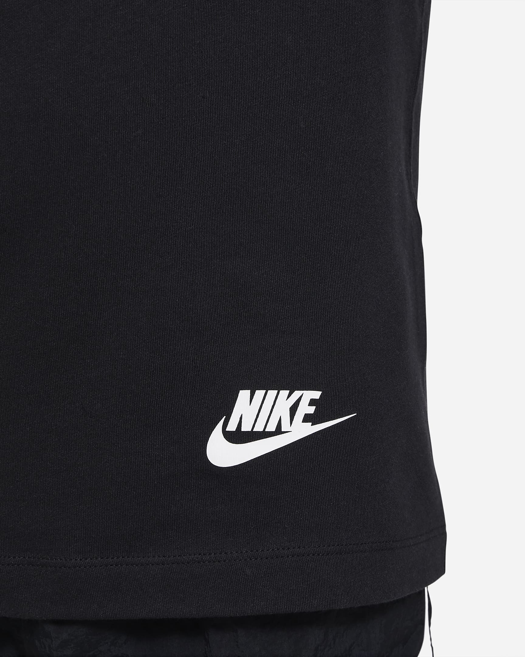 Nike Sportswear Older Kids' (Boys') T-Shirt. Nike IN