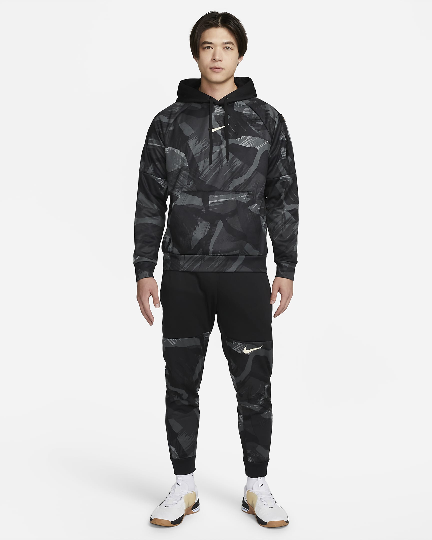 Nike Therma-FIT Men's Allover Camo Fitness Hoodie. Nike JP