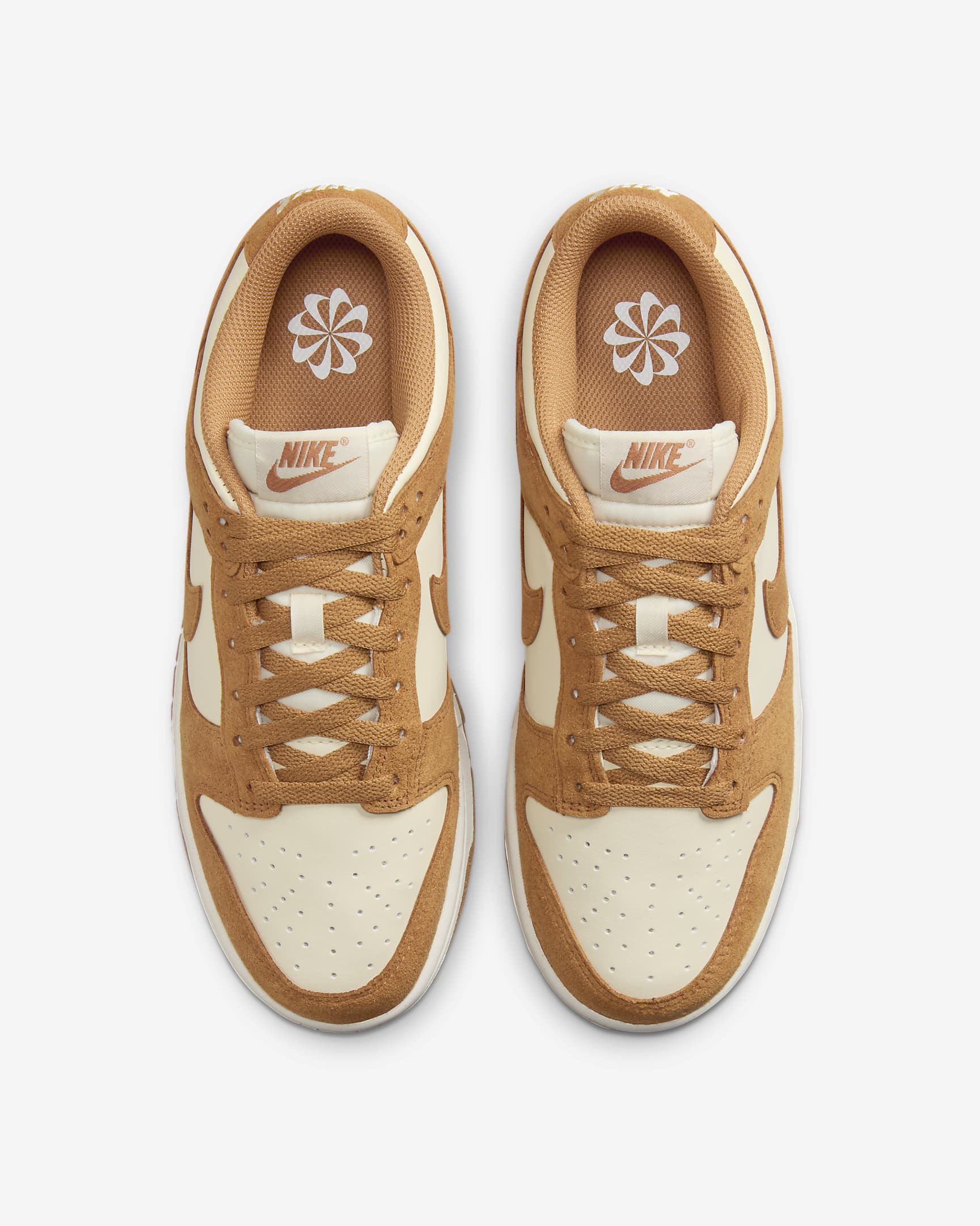 Sapatilhas Nike Dunk Low para mulher - Coconut Milk/Sail/Flax